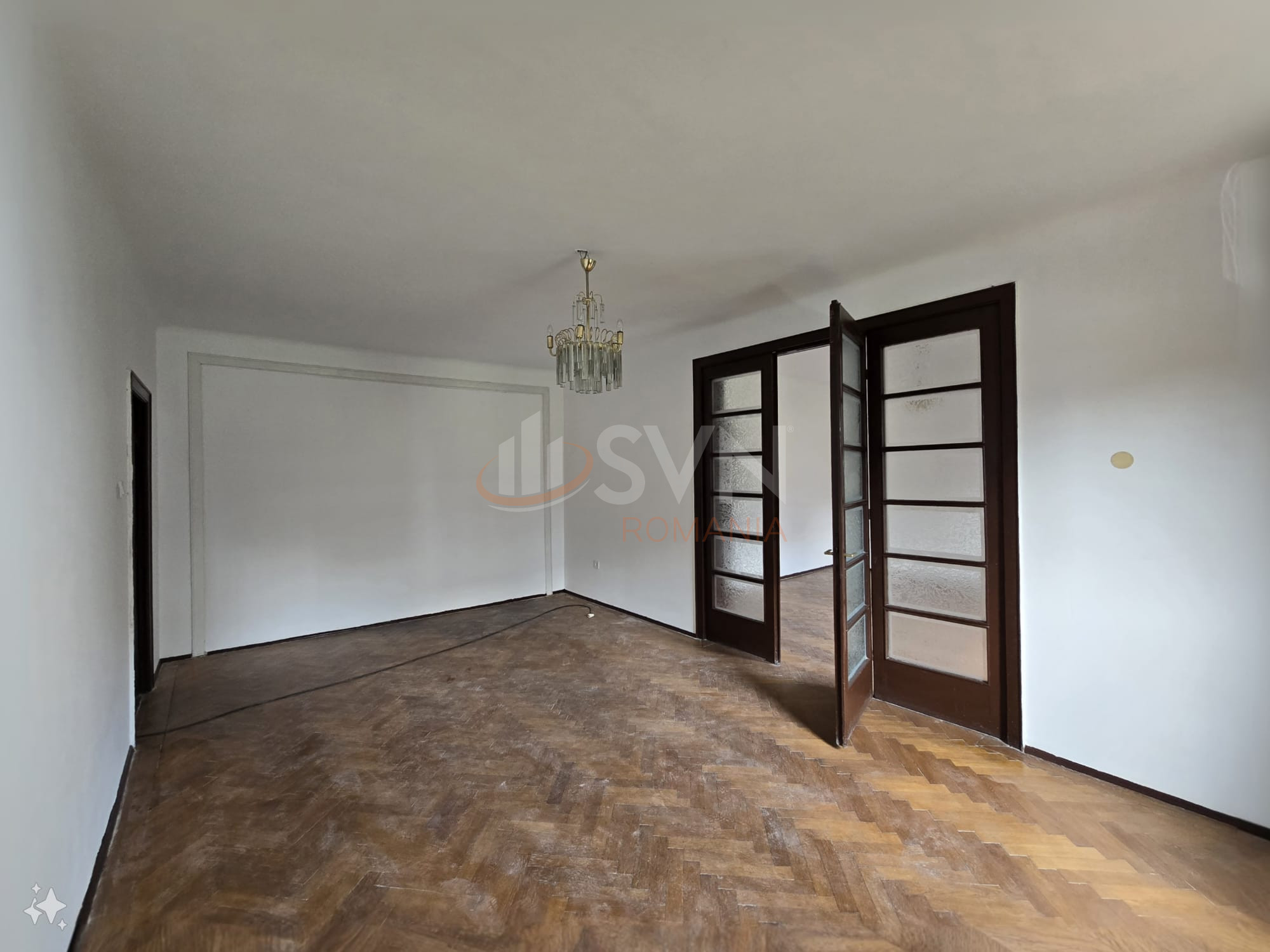 Apartament, 4 camere Bucuresti/Banu Manta