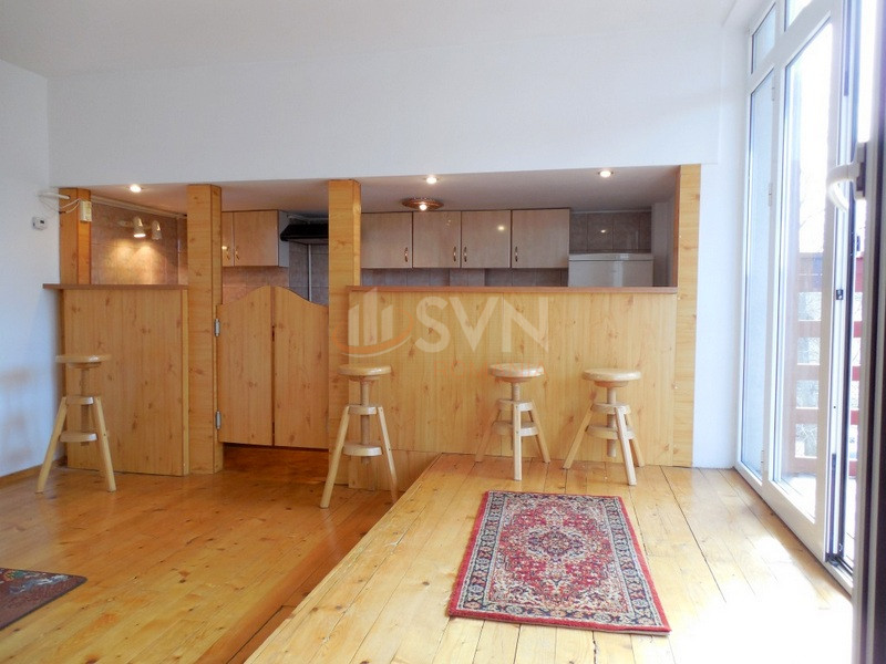 Apartament, 4 camere Bucuresti/Primaverii