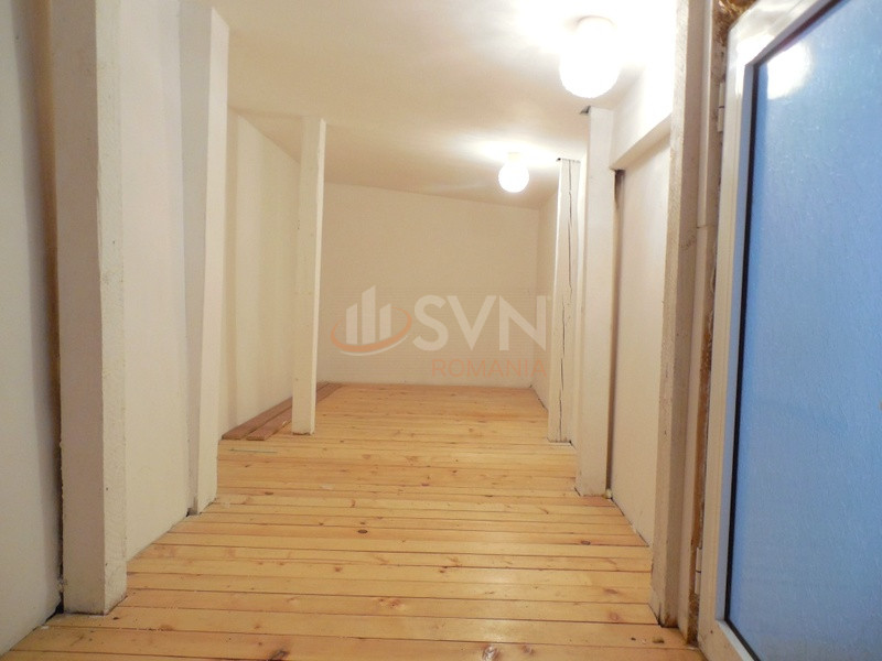 Apartament, 4 camere Bucuresti/Primaverii