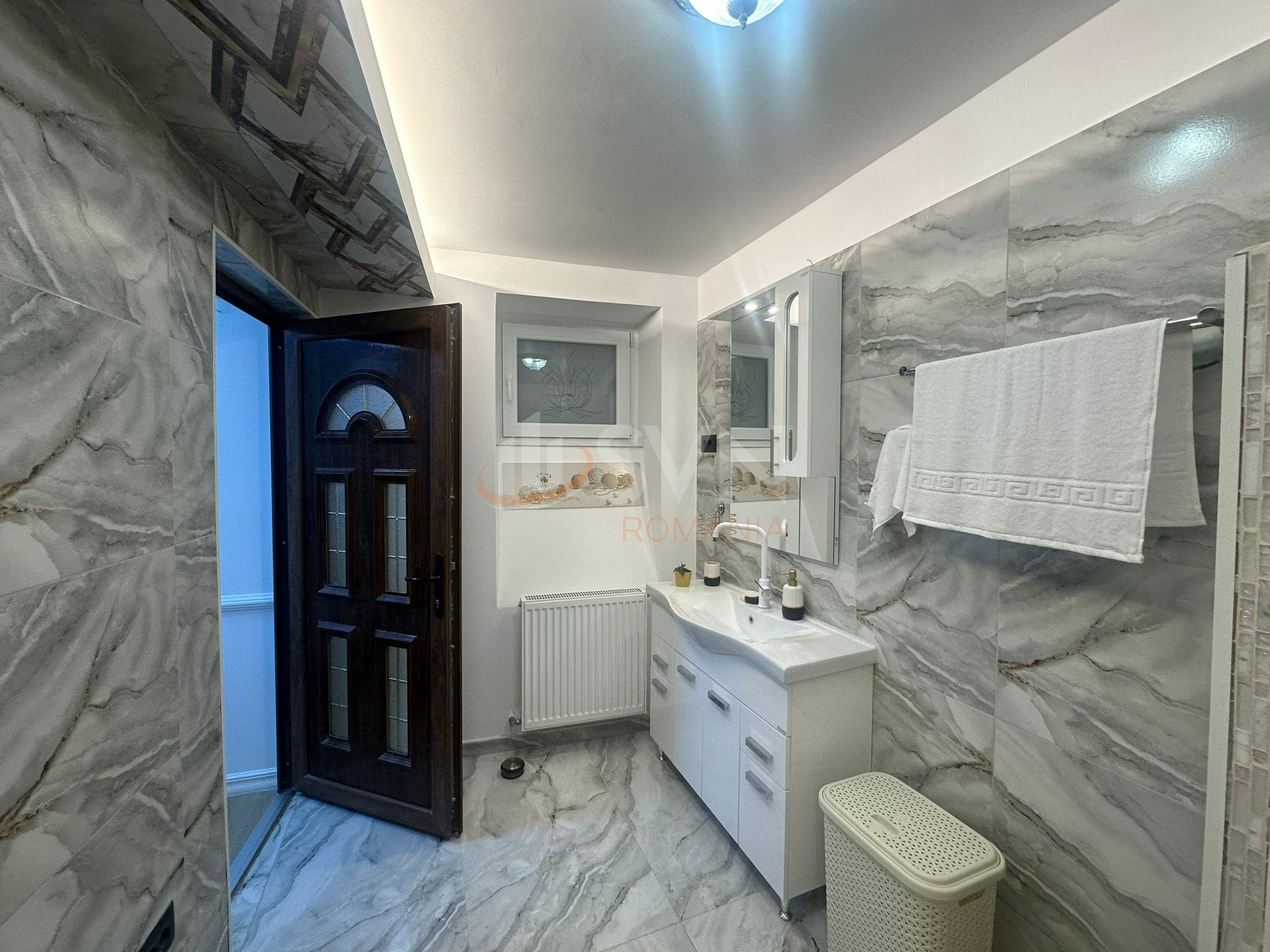 Apartament, 4 camere Bucuresti/Universitate (s2)