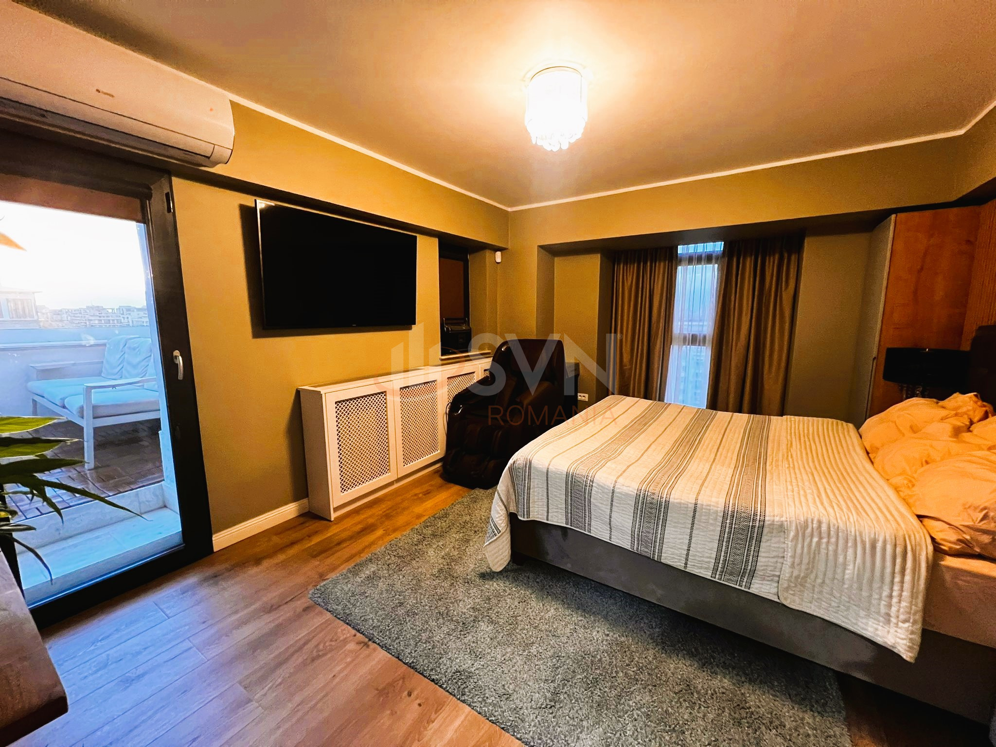 Apartament, 4 camere Bucuresti/Unirii (s3)