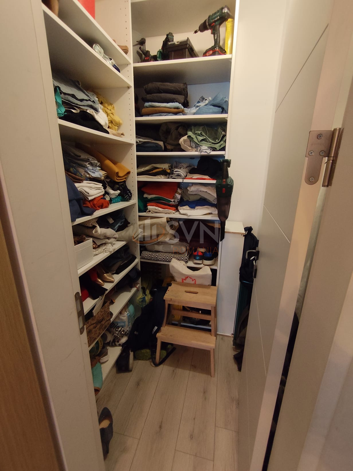 Apartament, 4 camere Bucuresti/Sisesti