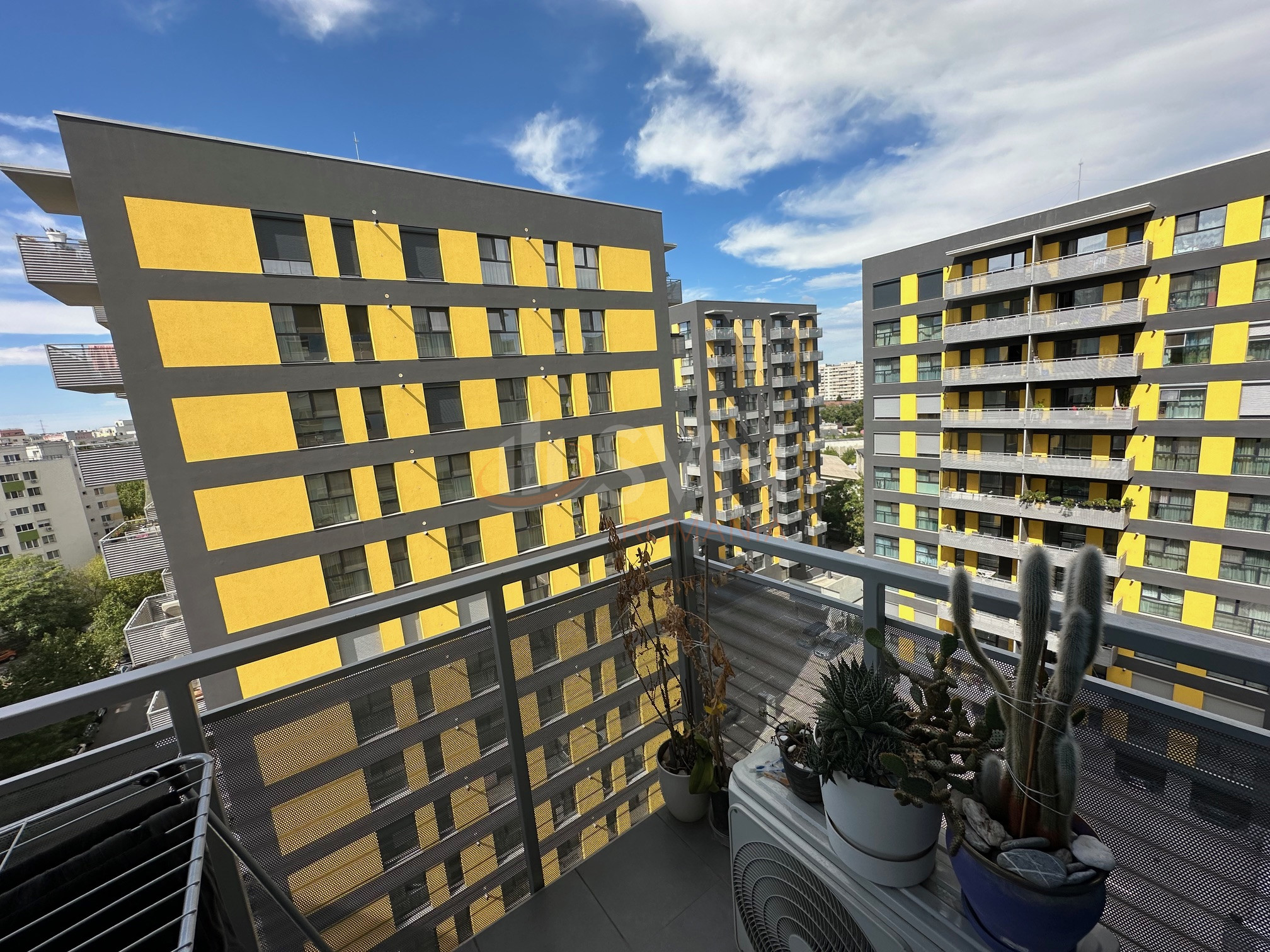 Apartament, 4 camere Bucuresti/Titan