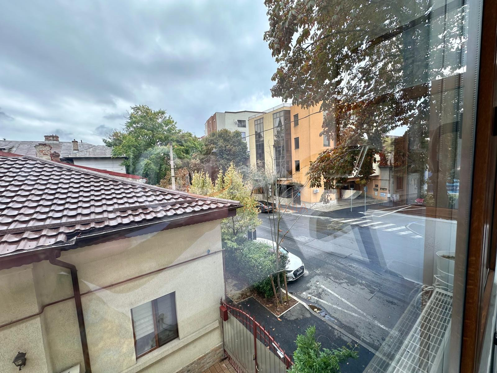 Apartament, 4 camere Bucuresti/Piata Victoriei