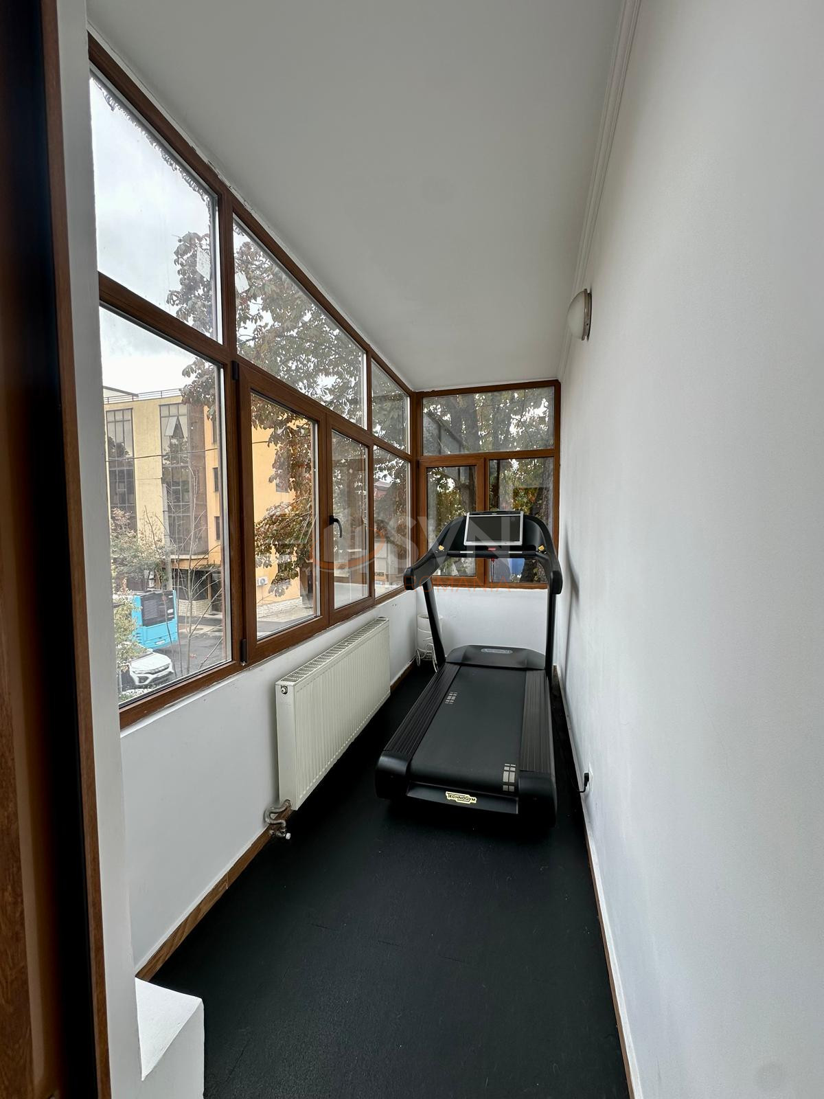 Apartament, 4 camere Bucuresti/Piata Victoriei