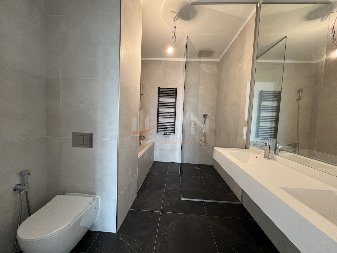 Apartament, 4 camere Bucuresti/Floreasca