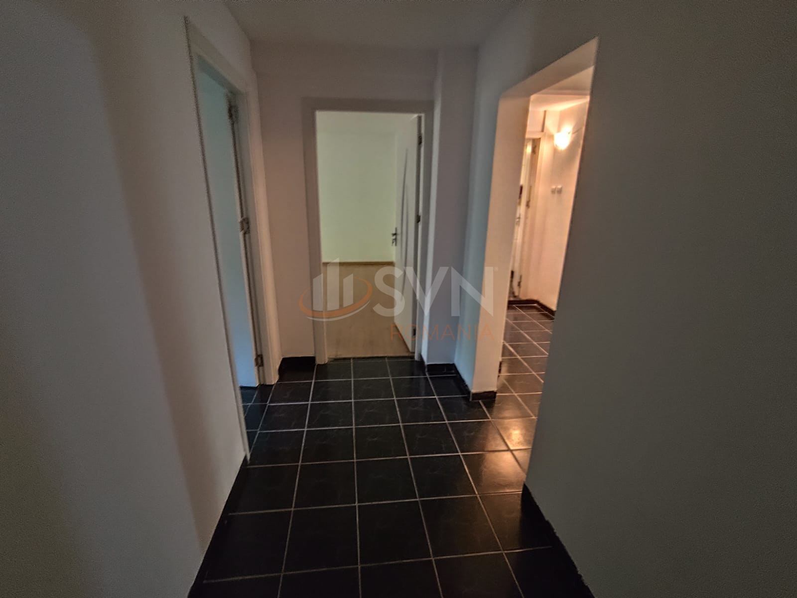Apartament, 4 camere Bucuresti/Decebal
