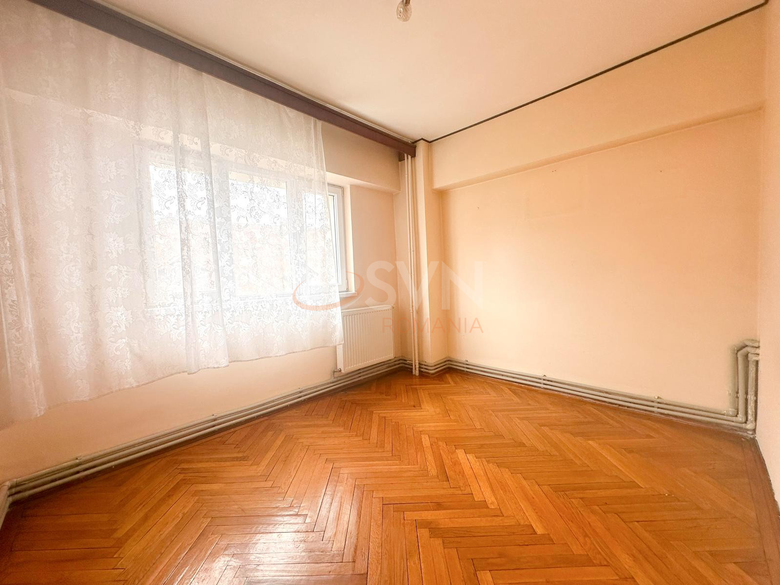 Apartament, 4 camere Bucuresti/Dacia