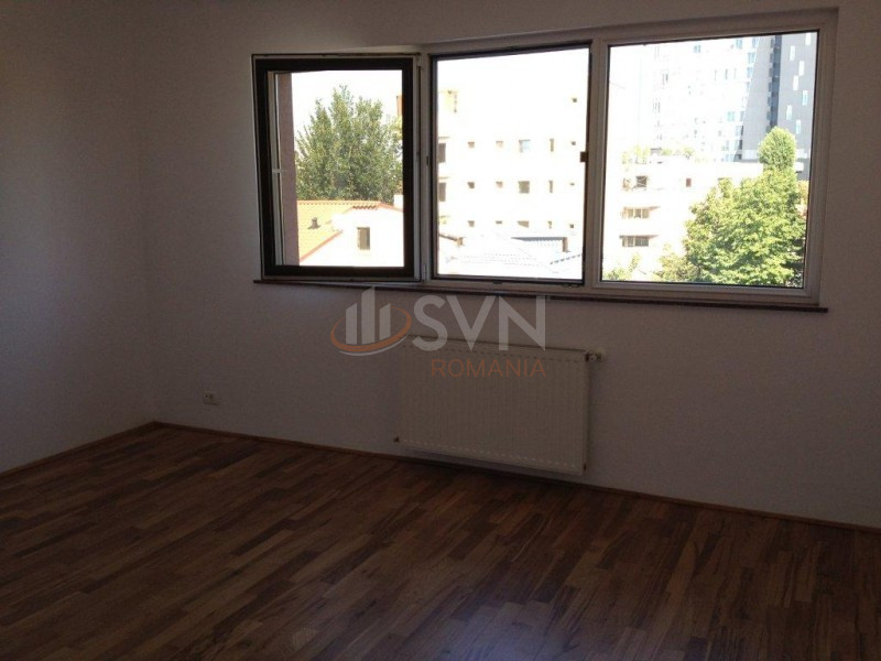 Apartament, 4 camere Bucuresti/Aviatorilor