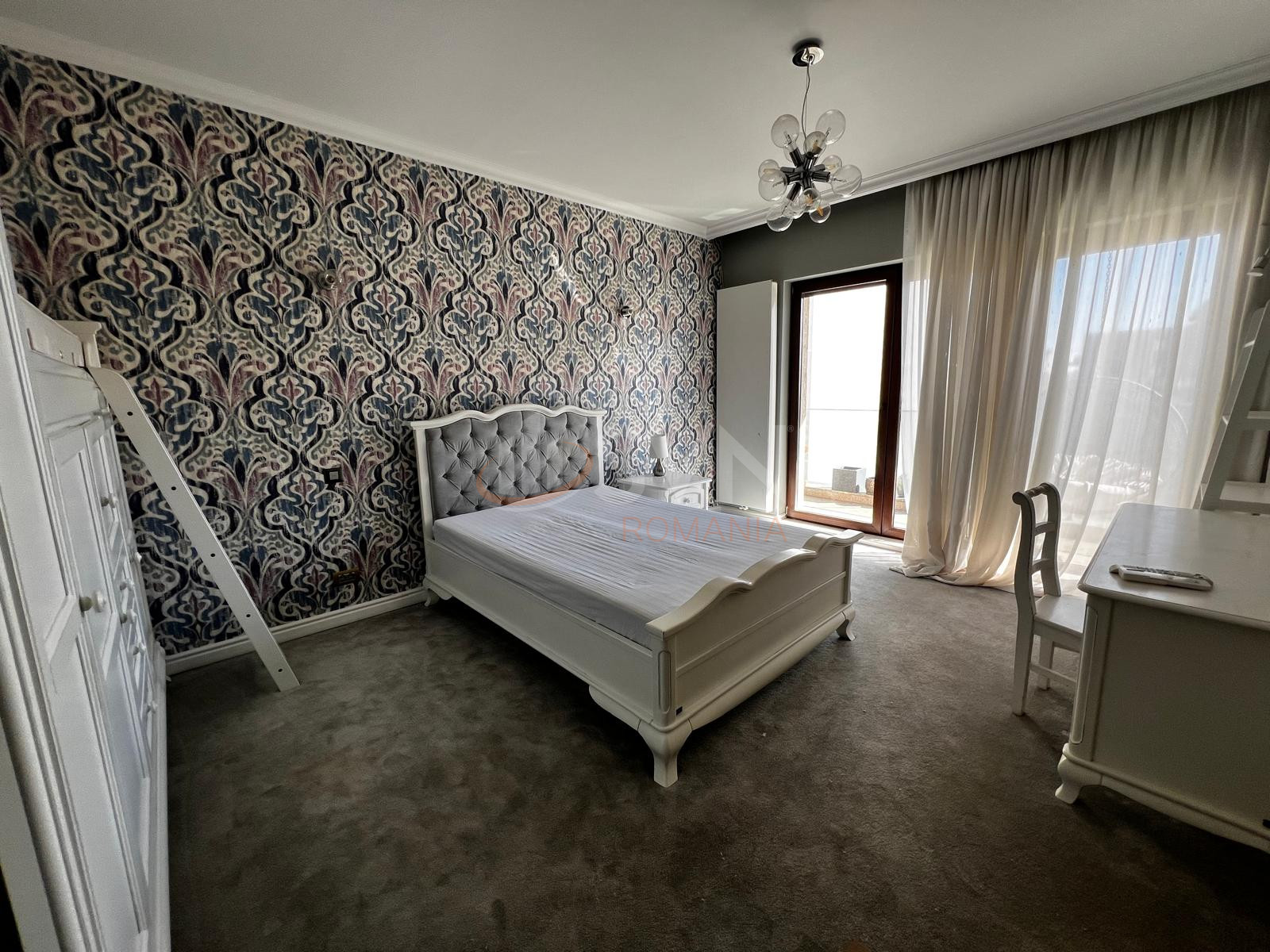 Apartament, 4 camere Bucuresti/Alba Iulia