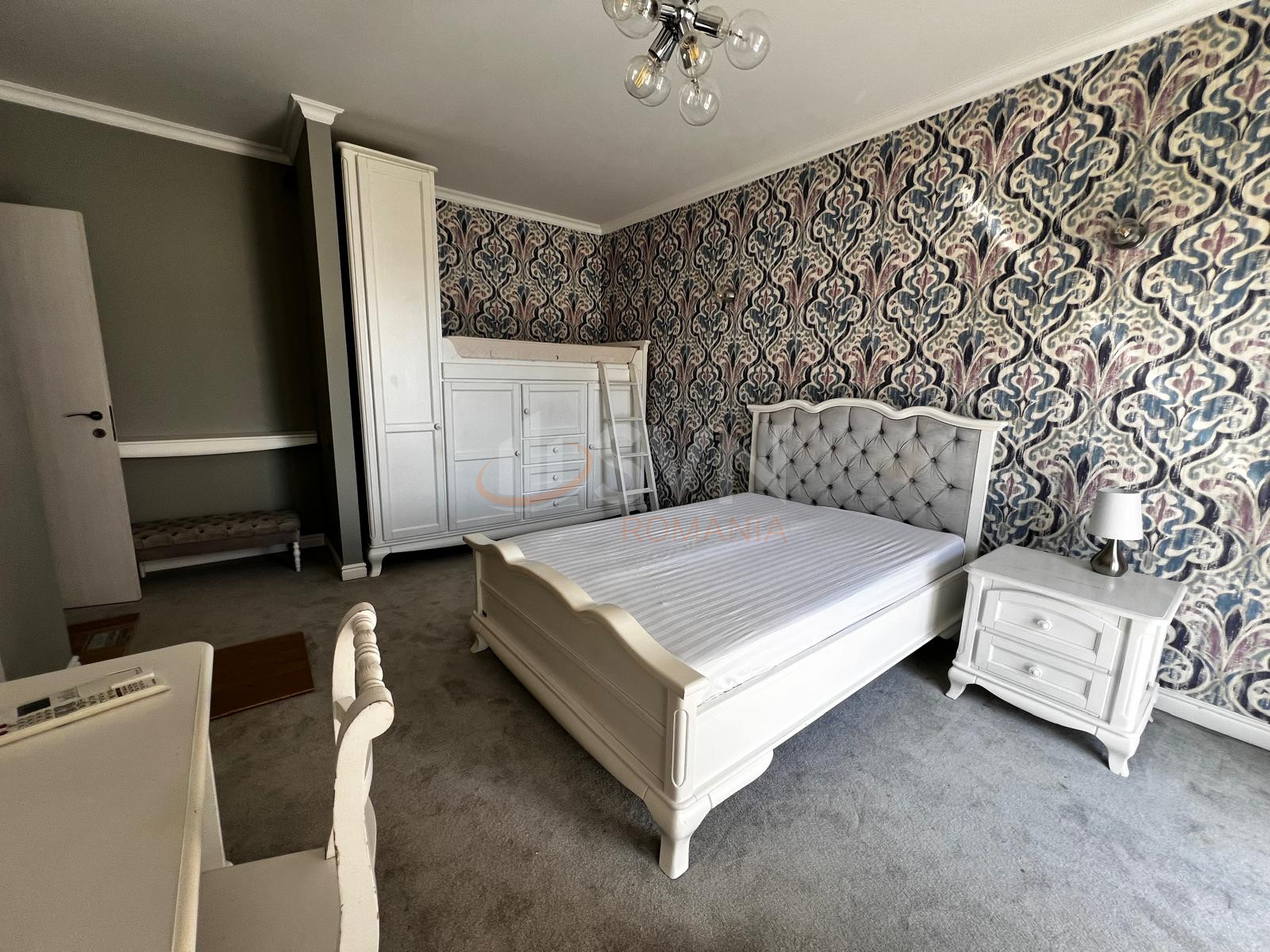 Apartament, 4 camere Bucuresti/Alba Iulia