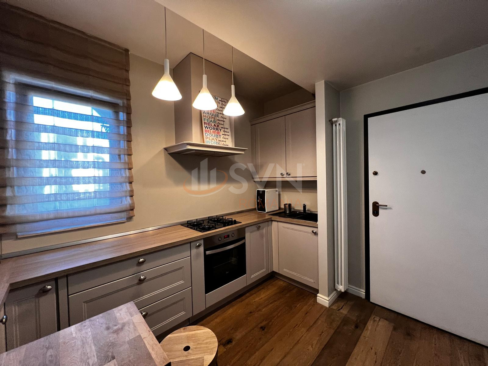 Apartament, 4 camere Bucuresti/Alba Iulia