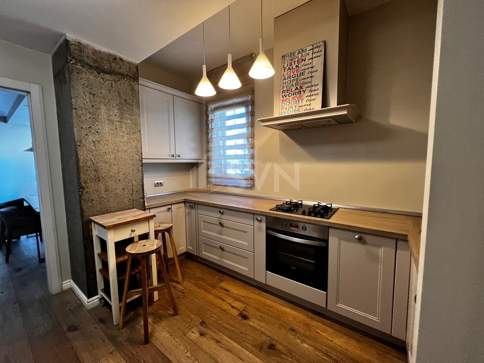 Apartament, 4 camere Bucuresti/Alba Iulia