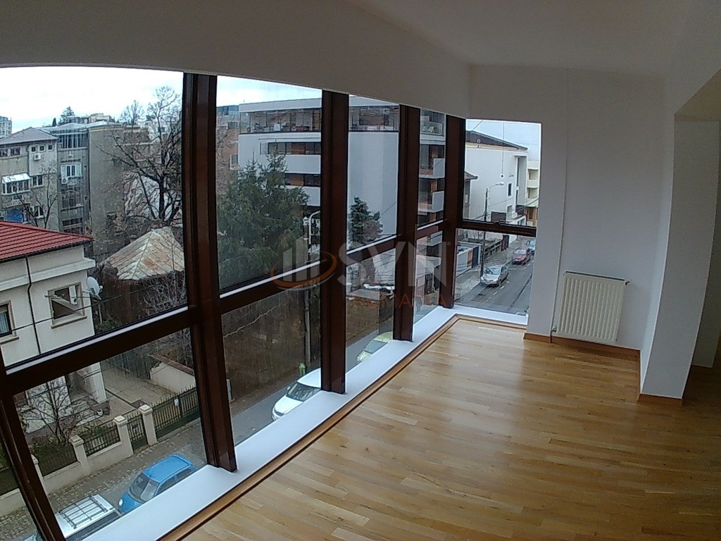 Apartament, 4 camere Bucuresti/Aviatorilor