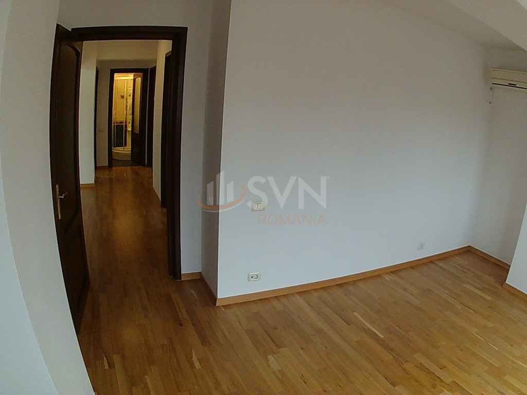 Apartament, 4 camere Bucuresti/Aviatorilor