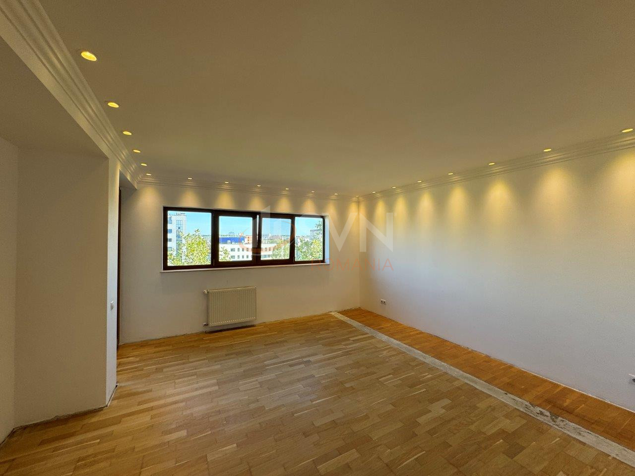 Apartament, 4 camere Bucuresti/Parcul Carol