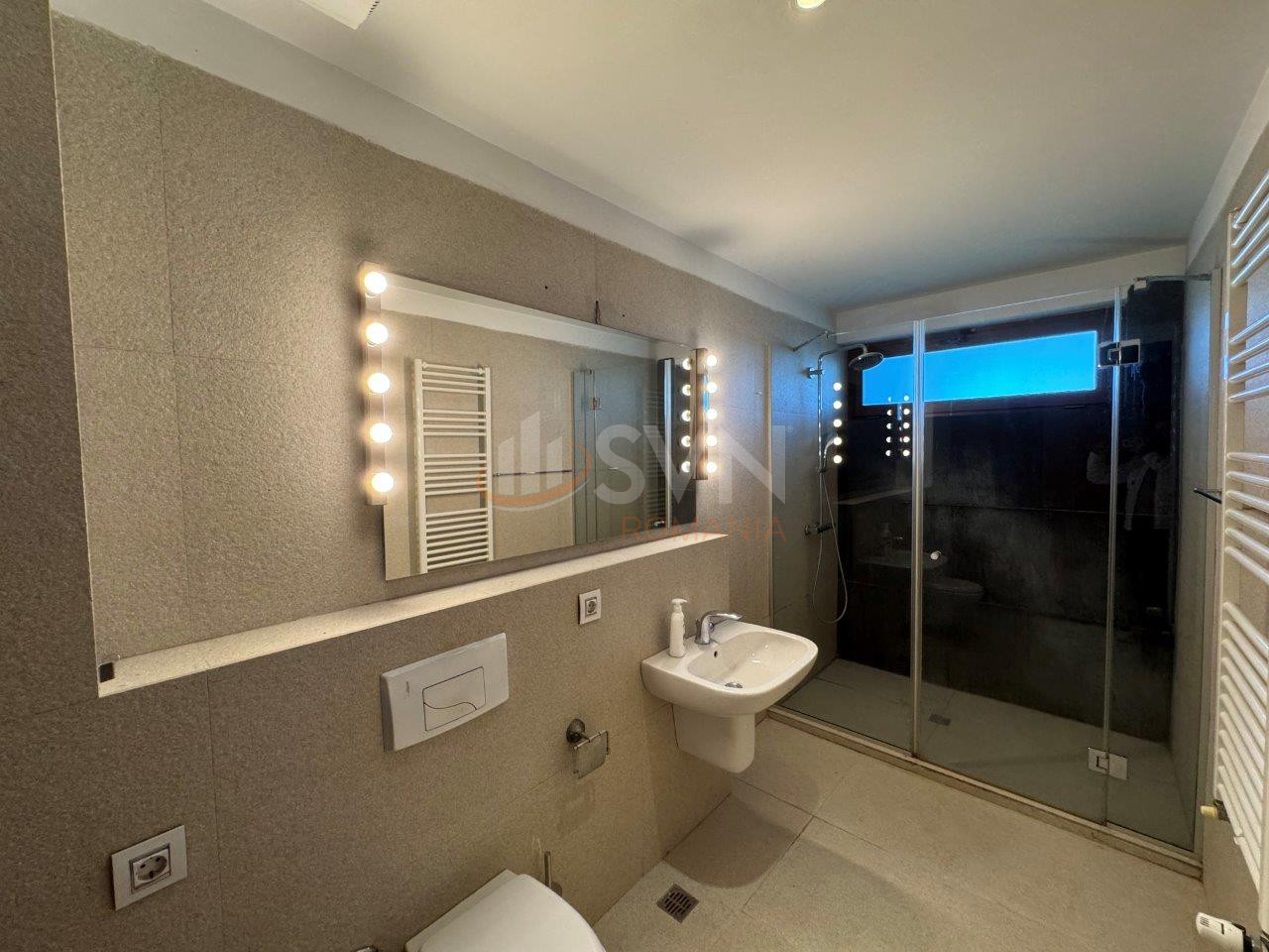 Apartament, 4 camere Bucuresti/Parcul Carol