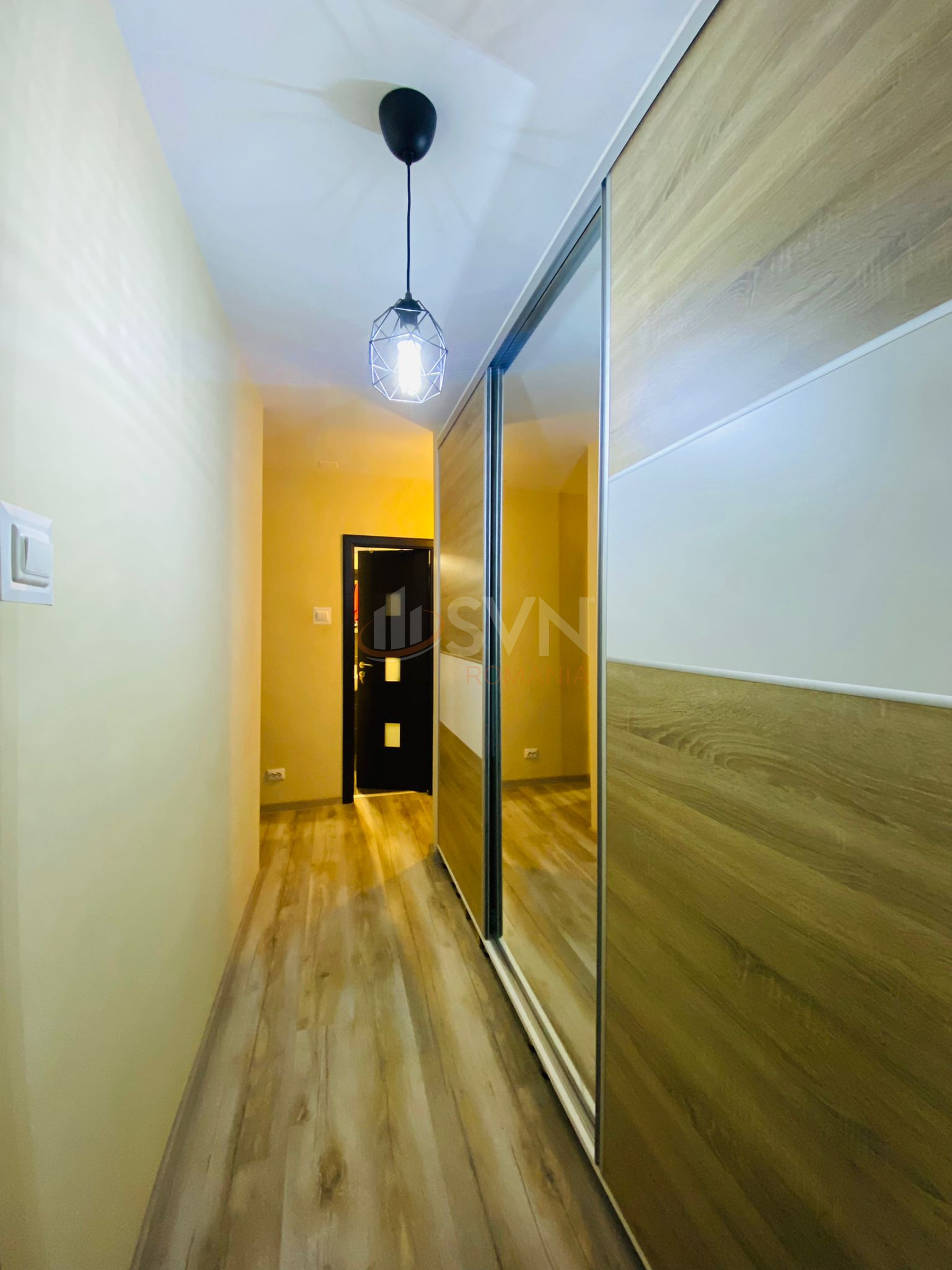 Apartament, 4 camere Bucuresti/Lujerului