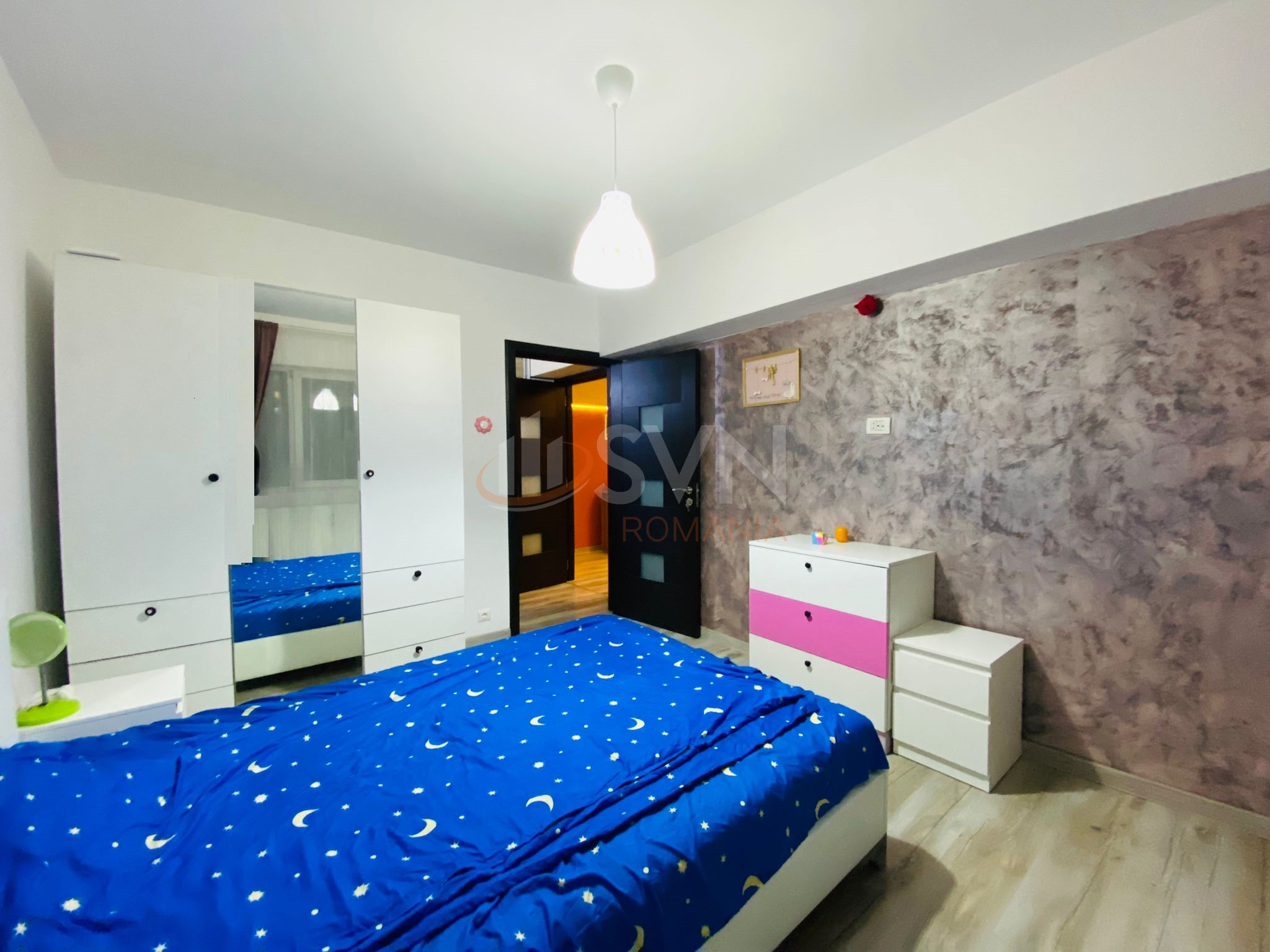 Apartament, 4 camere Bucuresti/Lujerului