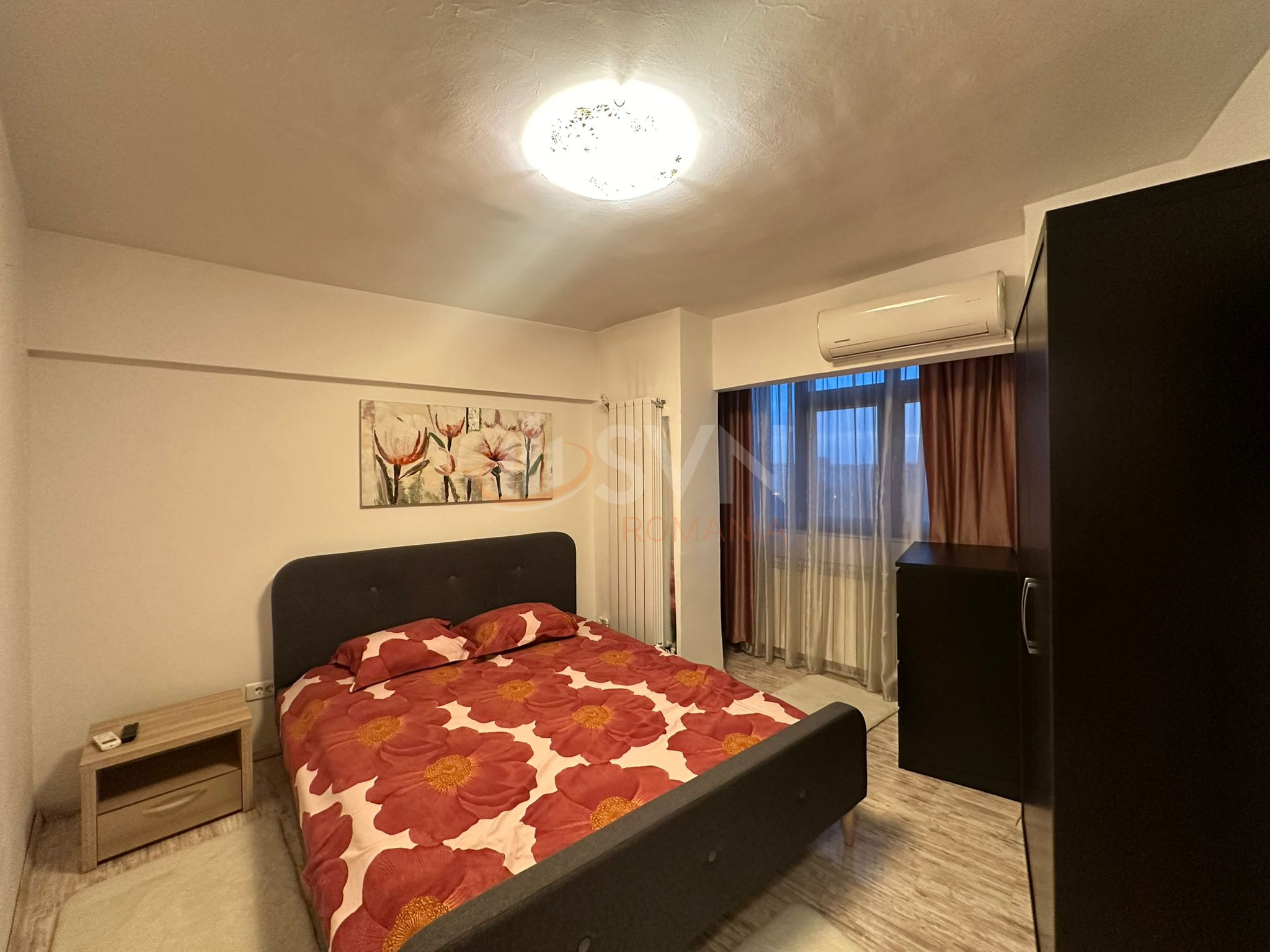 Apartament, 4 camere Bucuresti/Piata Unirii (s3)
