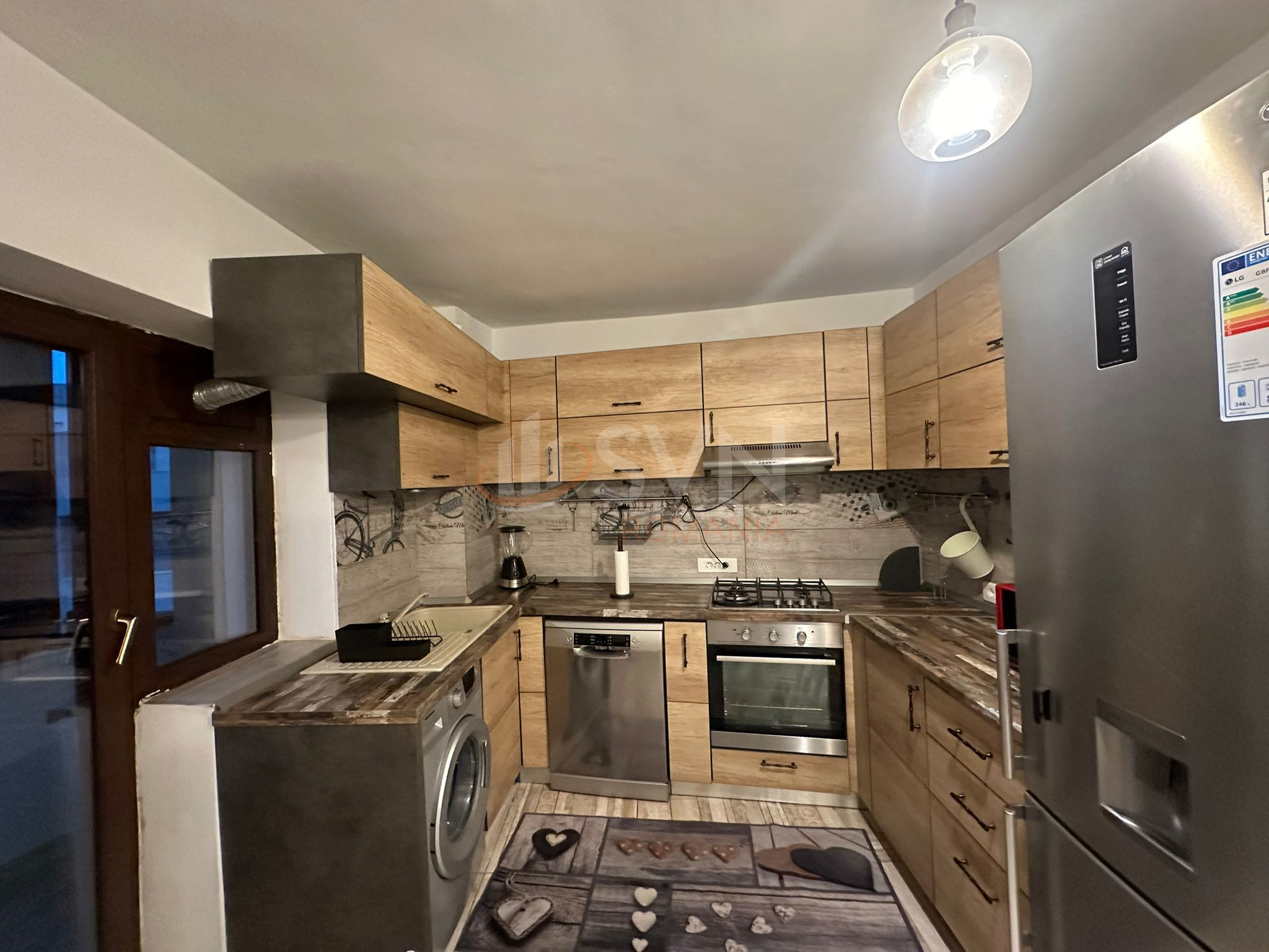 Apartament, 4 camere Bucuresti/Piata Unirii (s3)