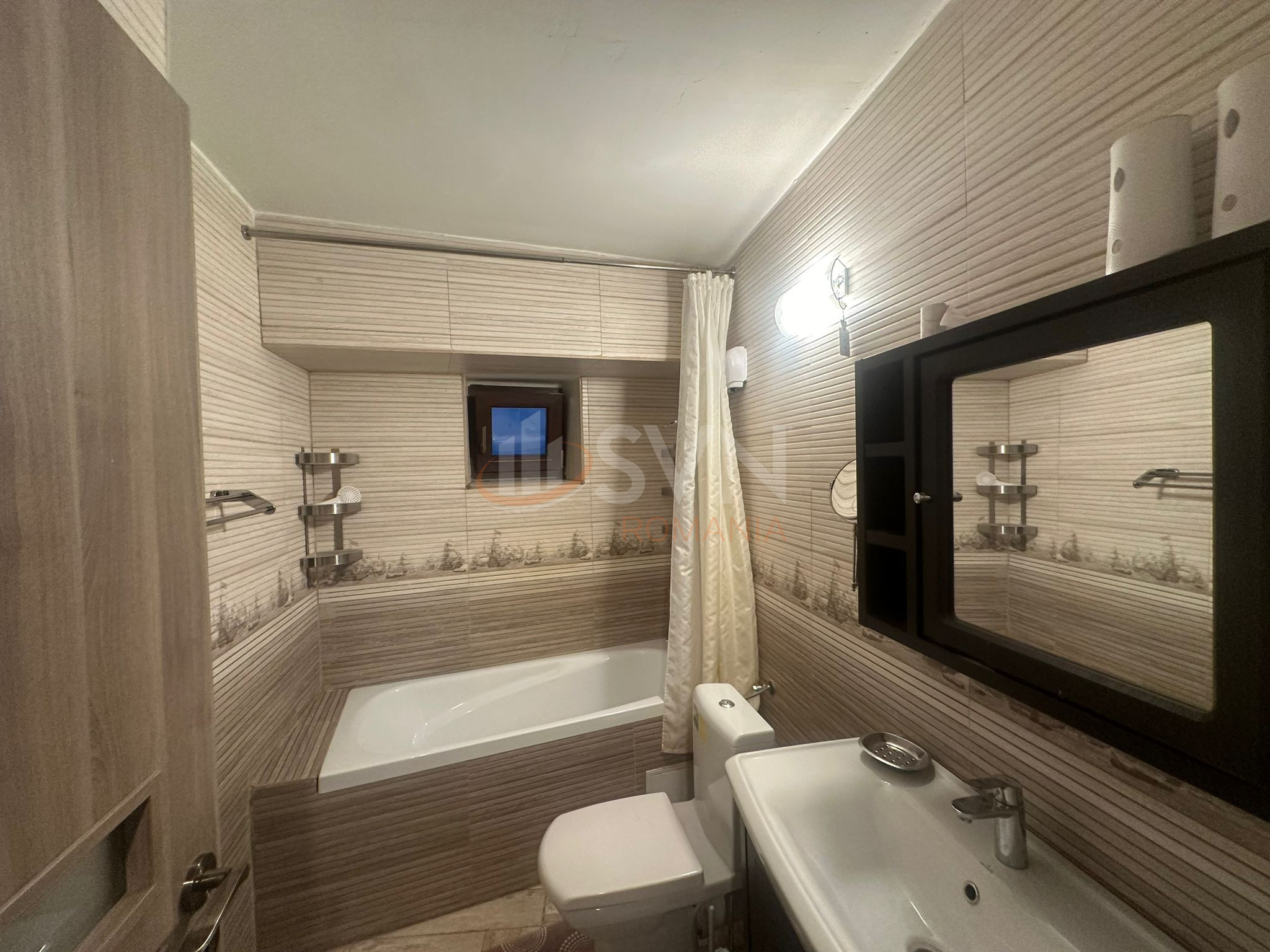 Apartament, 4 camere Bucuresti/Piata Unirii (s3)