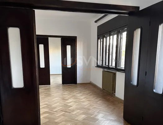 Apartament, 4 camere Bucuresti/Armeneasca