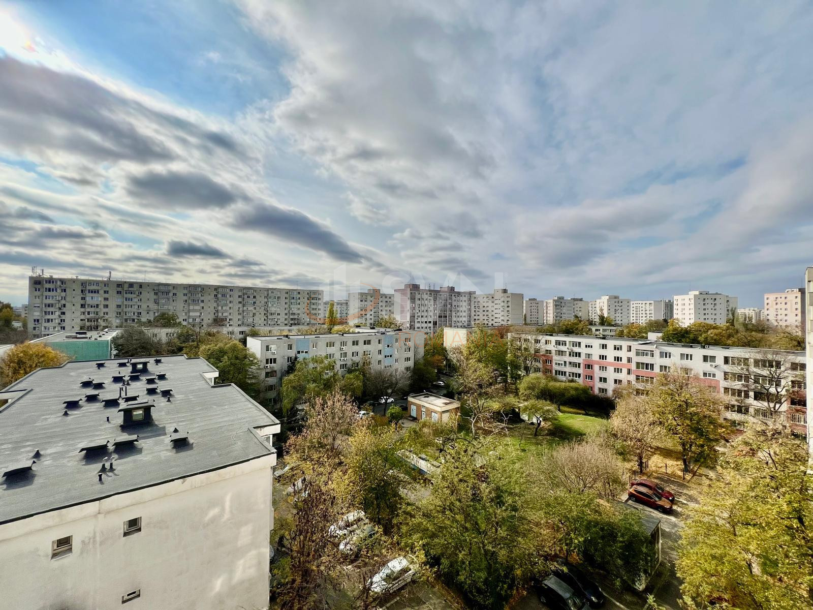 Apartament, 4 camere Bucuresti/Titan