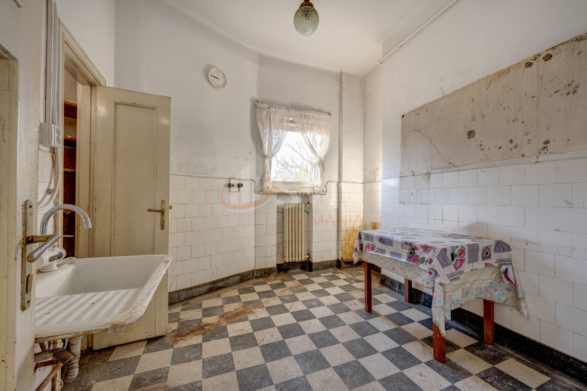 Apartament, 4 camere Bucuresti/Piata Romana