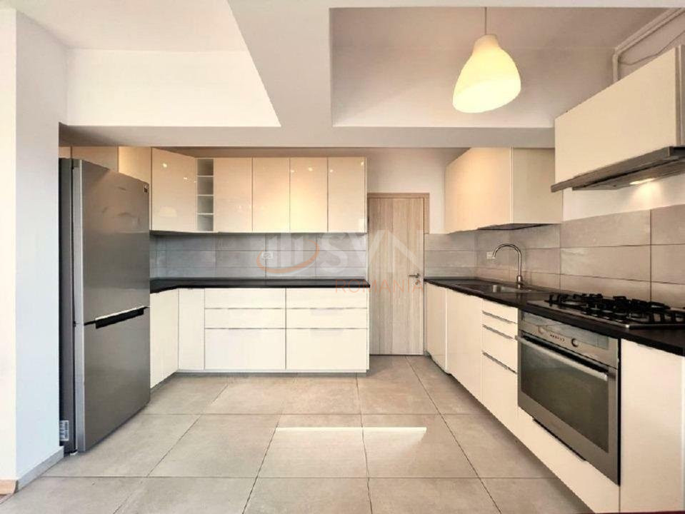 Apartament, 4 camere Bucuresti/Decebal