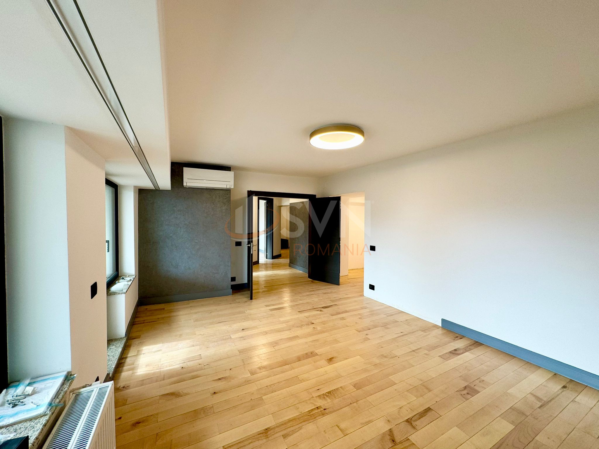 Apartament, 4 camere Bucuresti/Alba Iulia