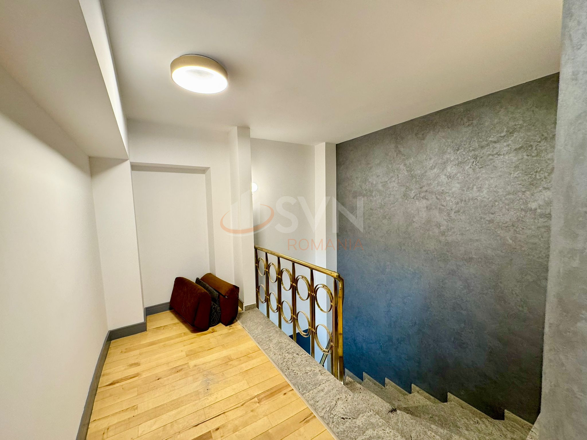 Apartament, 4 camere Bucuresti/Alba Iulia