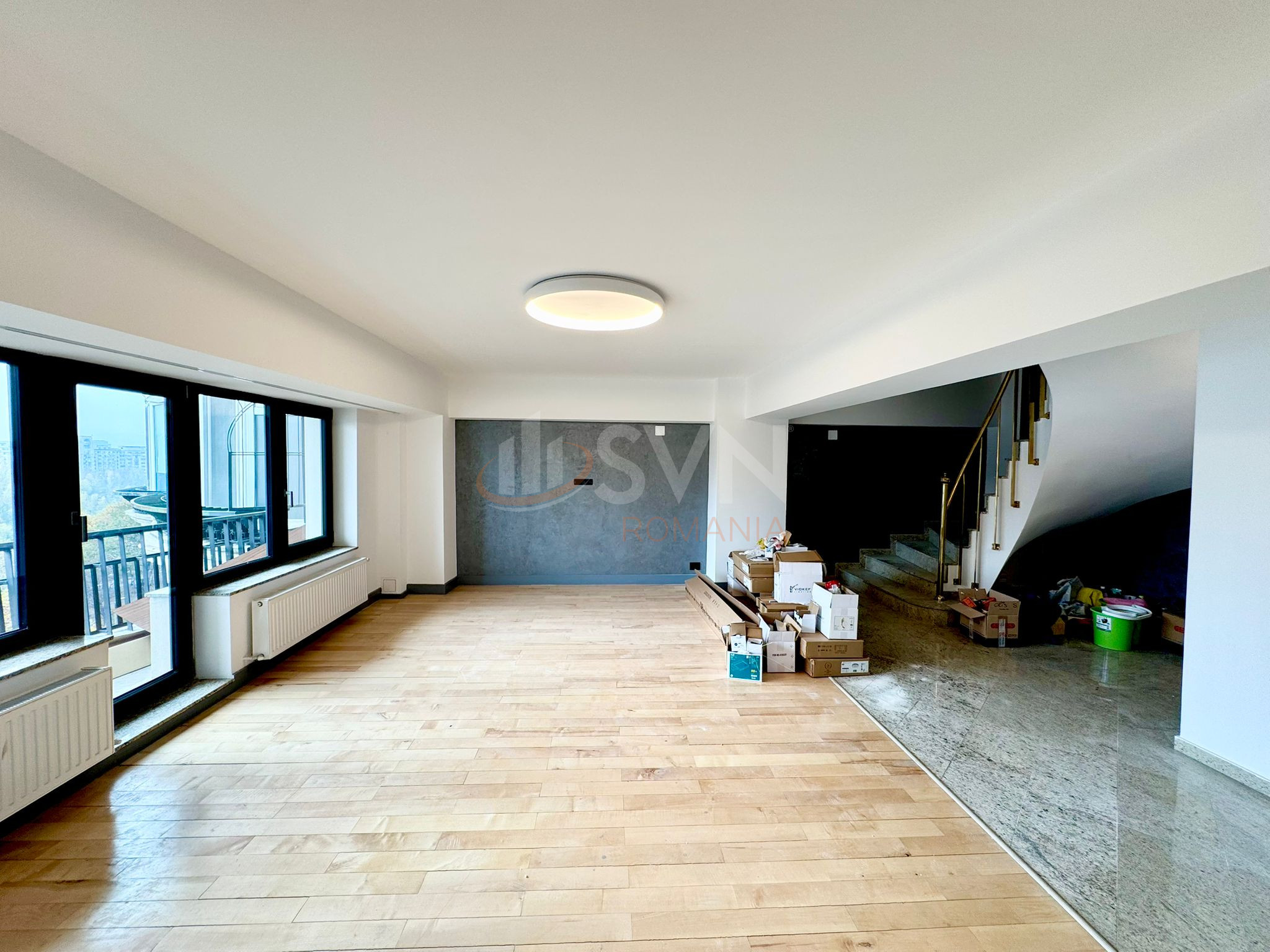Apartament, 4 camere Bucuresti/Alba Iulia