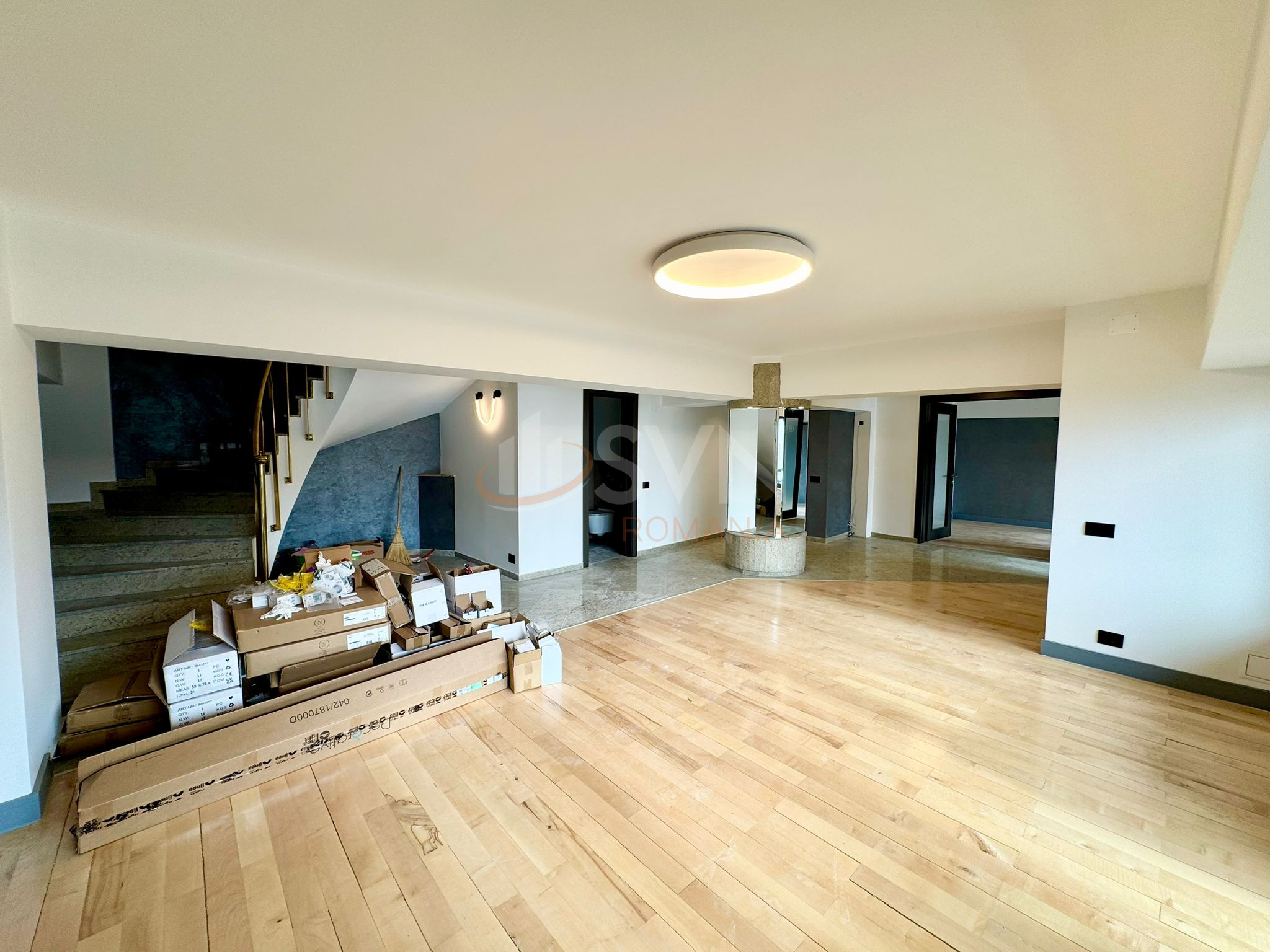 Apartament, 4 camere Bucuresti/Alba Iulia