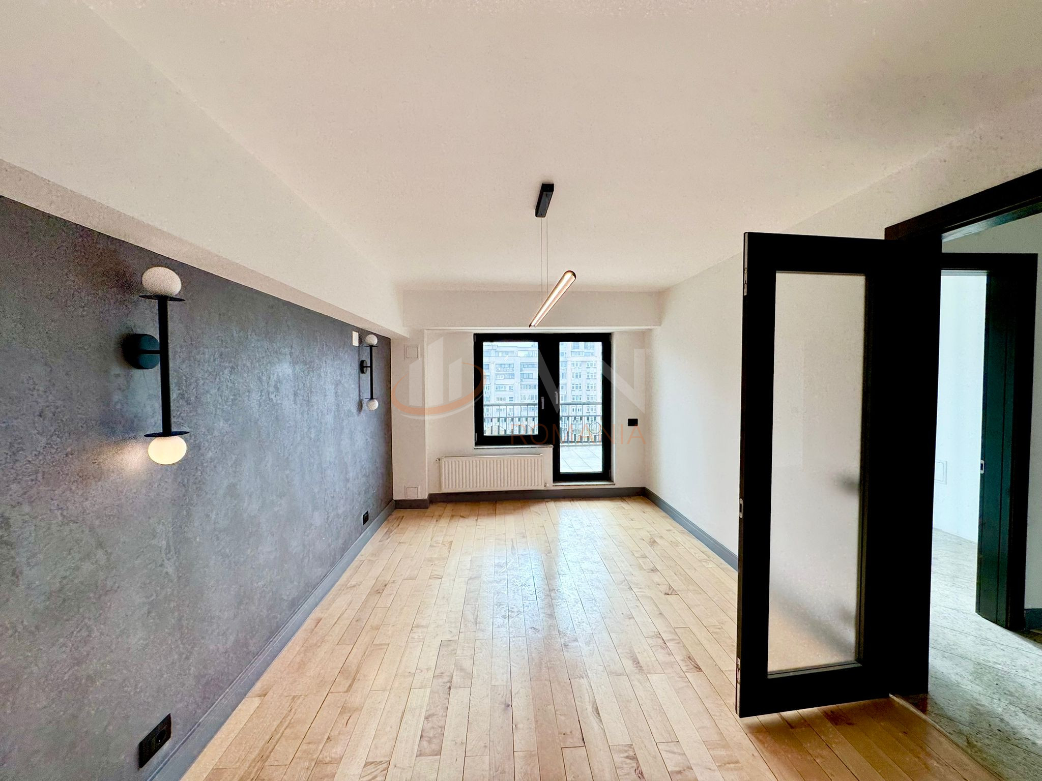 Apartament, 4 camere Bucuresti/Alba Iulia