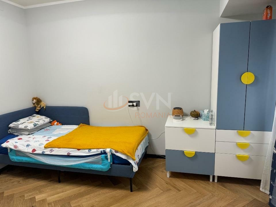 Apartament, 4 camere Bucuresti/Piata Unirii (s3)