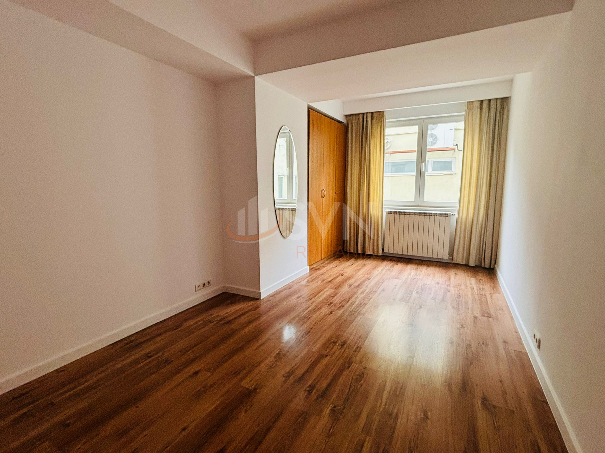 Apartament, 4 camere Bucuresti/Herastrau