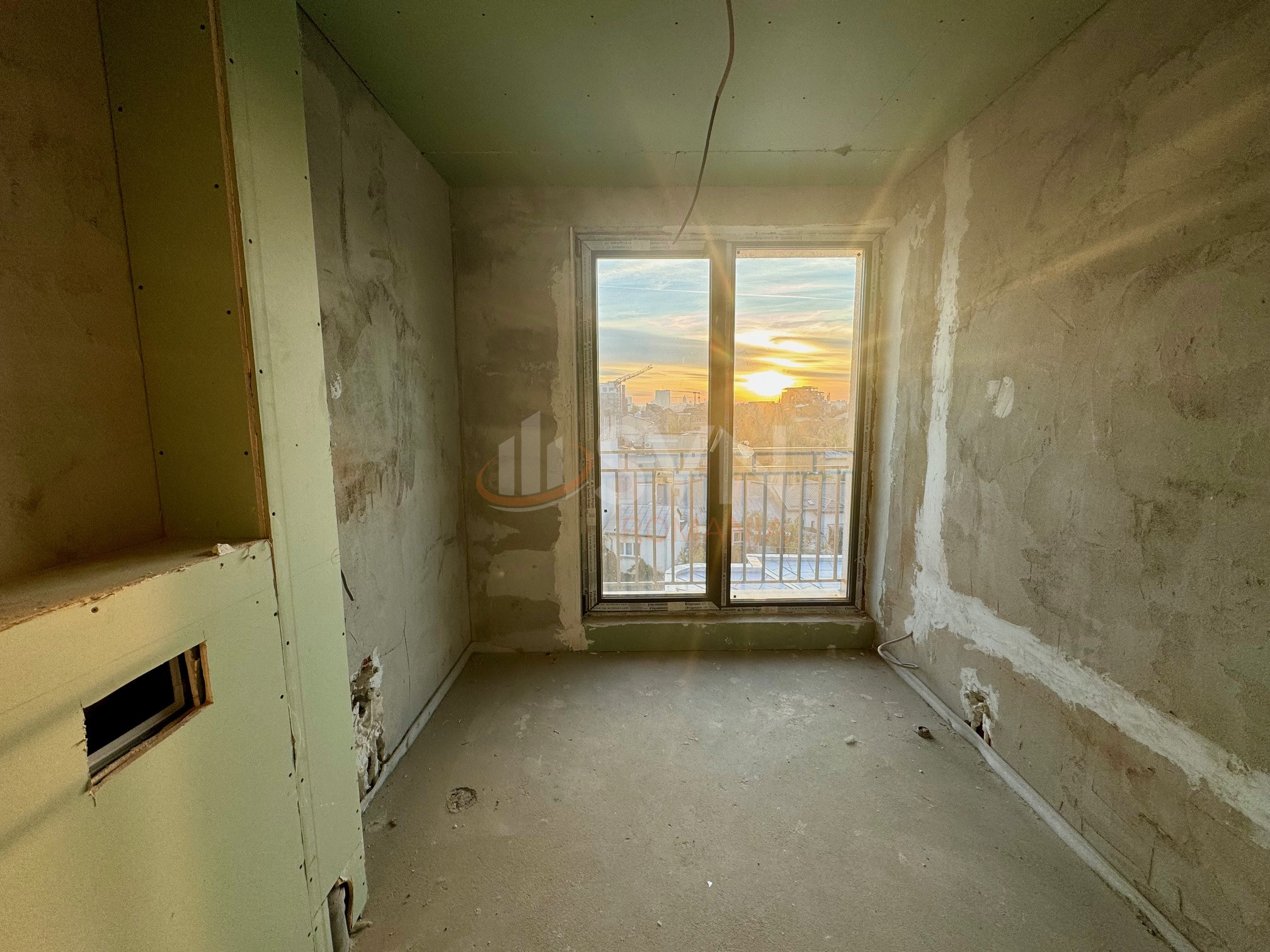 Apartament, 4 camere Bucuresti/Dacia