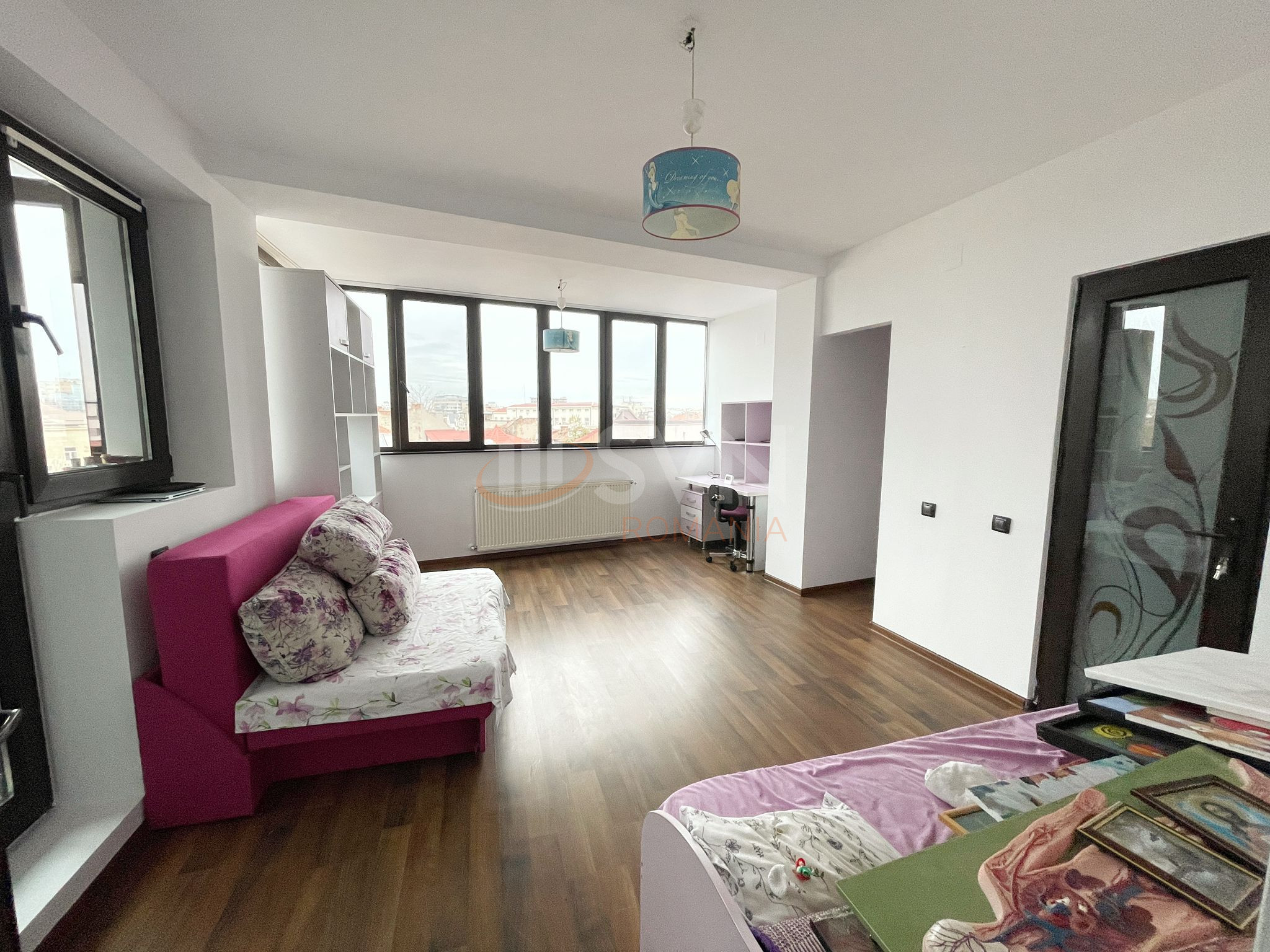 Apartament, 4 camere Bucuresti/Calea Calarasilor