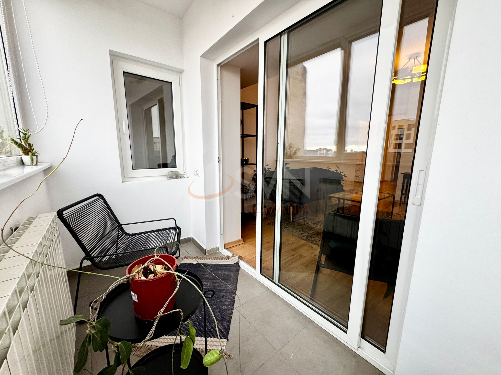 Apartament, 4 camere Bucuresti/Alba Iulia