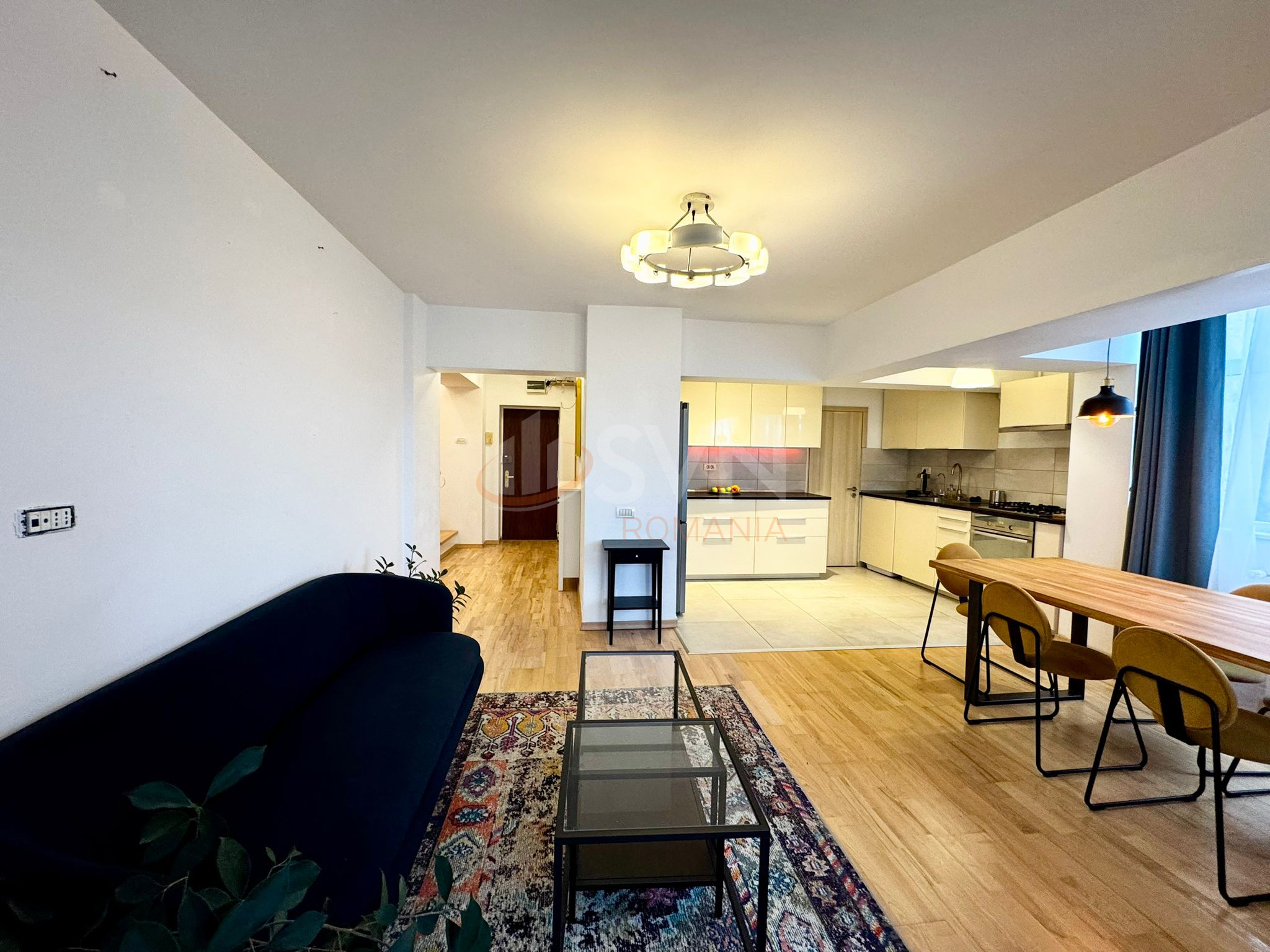 Apartament, 4 camere Bucuresti/Alba Iulia