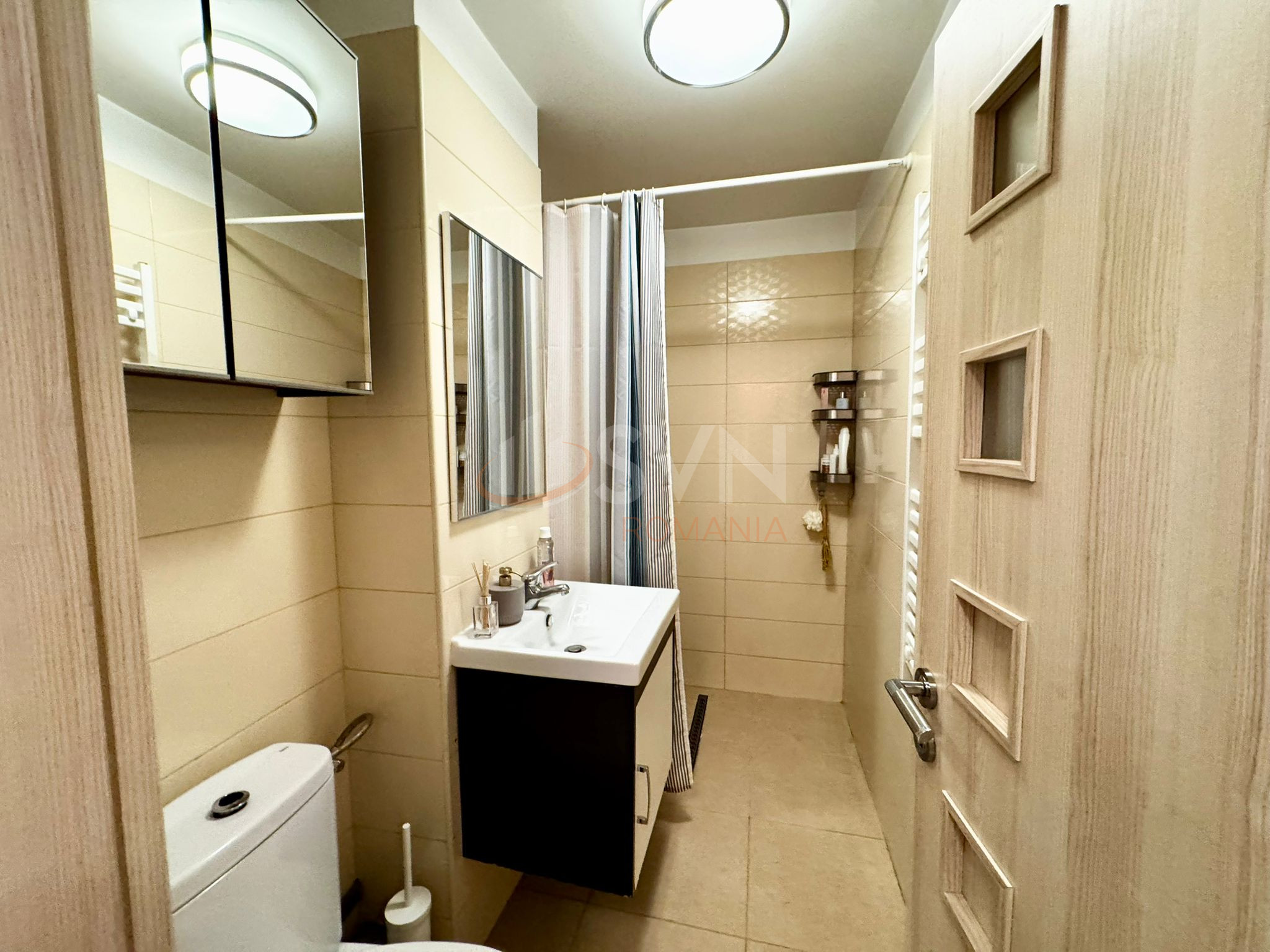 Apartament, 4 camere Bucuresti/Alba Iulia