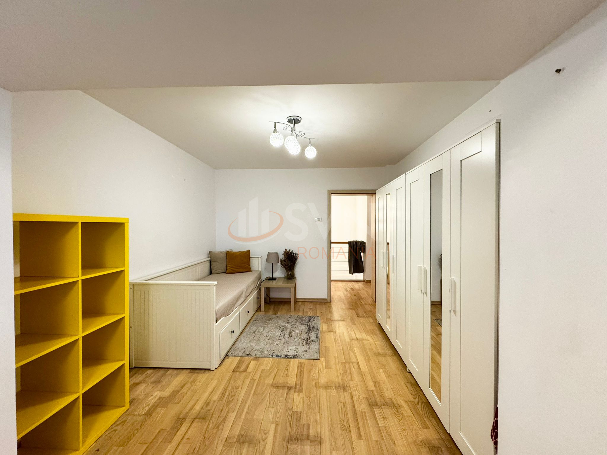 Apartament, 4 camere Bucuresti/Alba Iulia