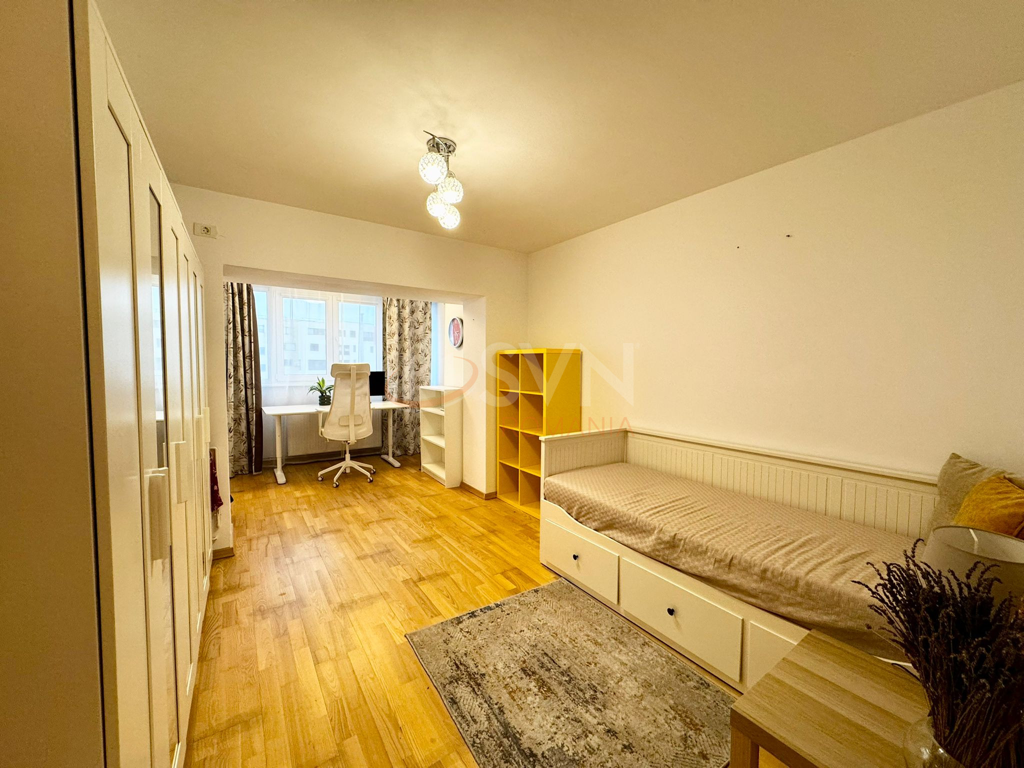 Apartament, 4 camere Bucuresti/Alba Iulia