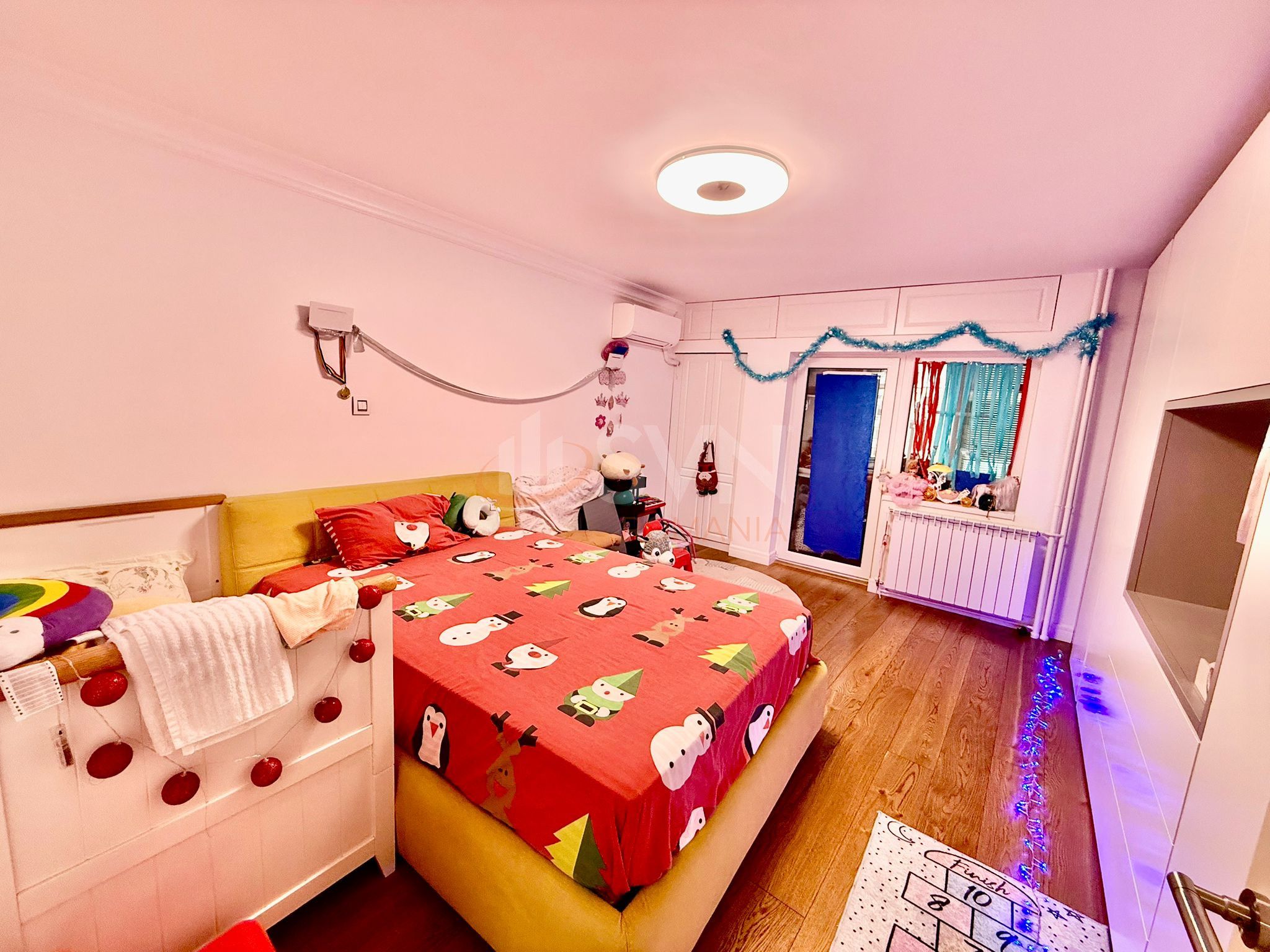 Apartament, 4 camere Bucuresti/Piata Unirii (s3)