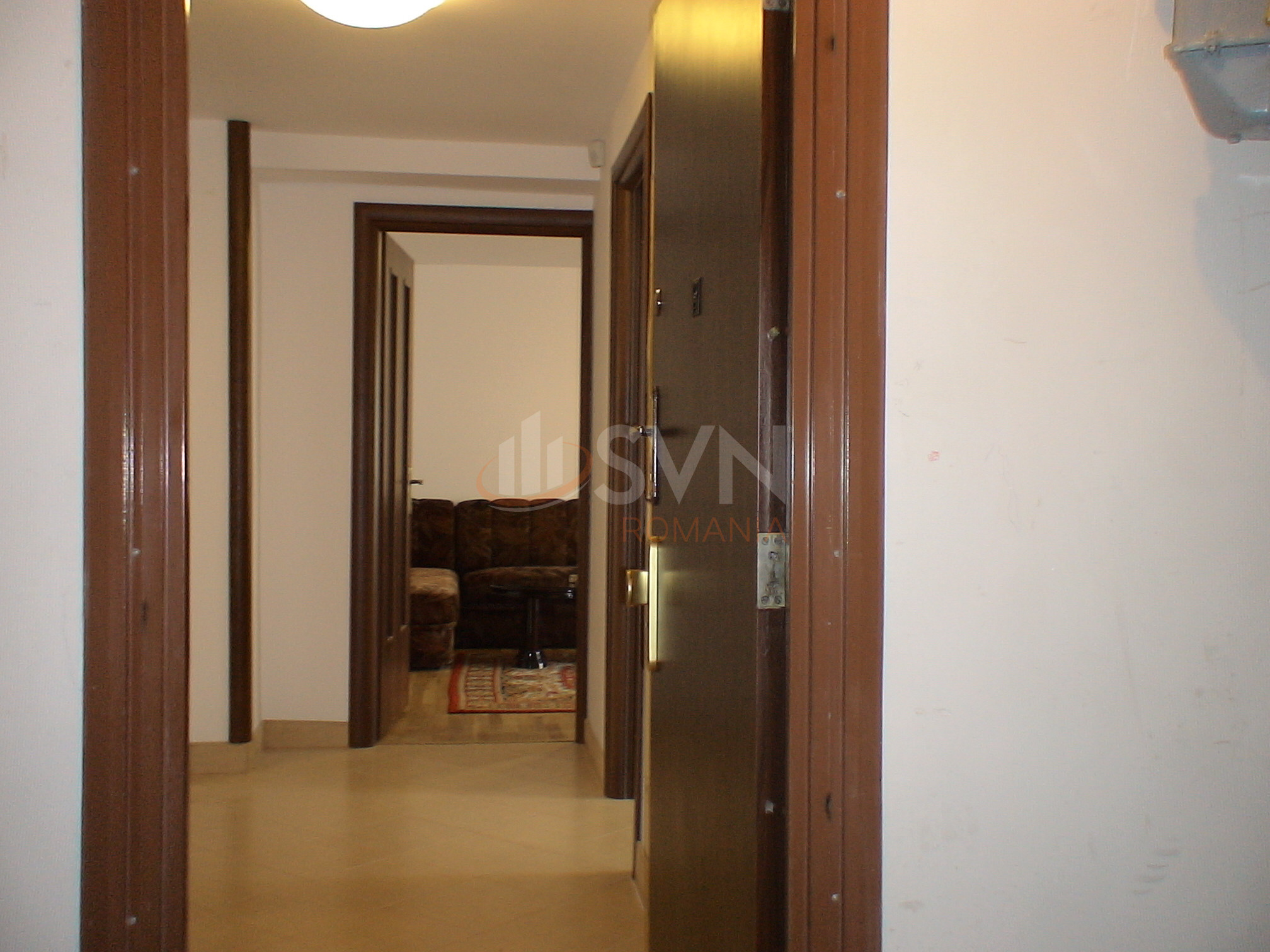 Apartament, 4 camere Bucuresti/Vacaresti