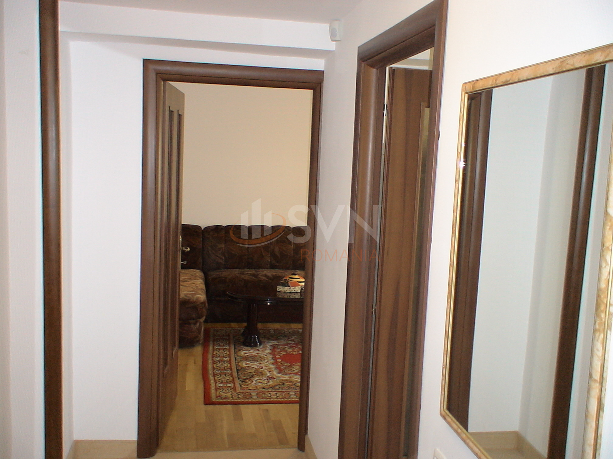 Apartament, 4 camere Bucuresti/Vacaresti