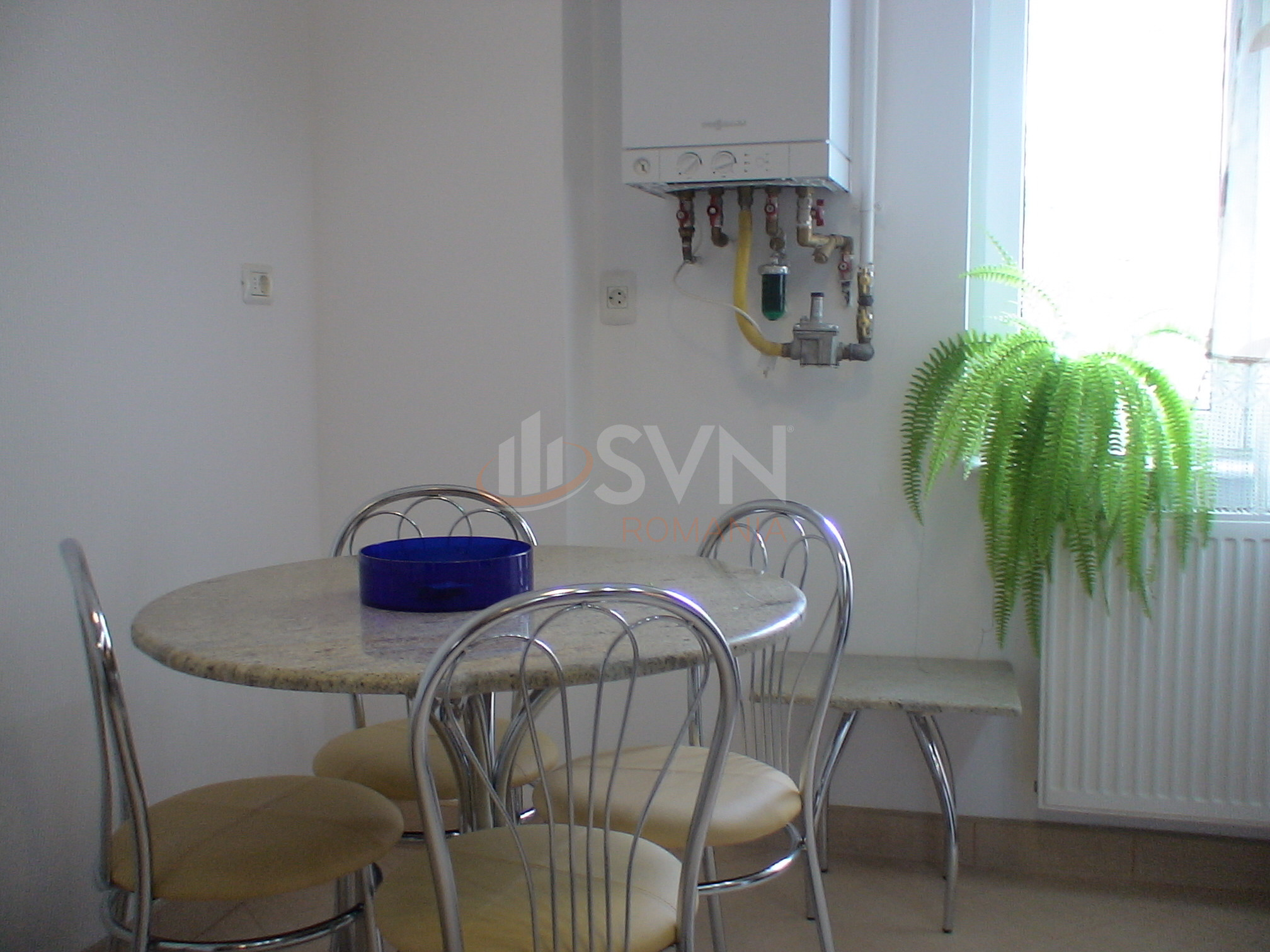 Apartament, 4 camere Bucuresti/Vacaresti