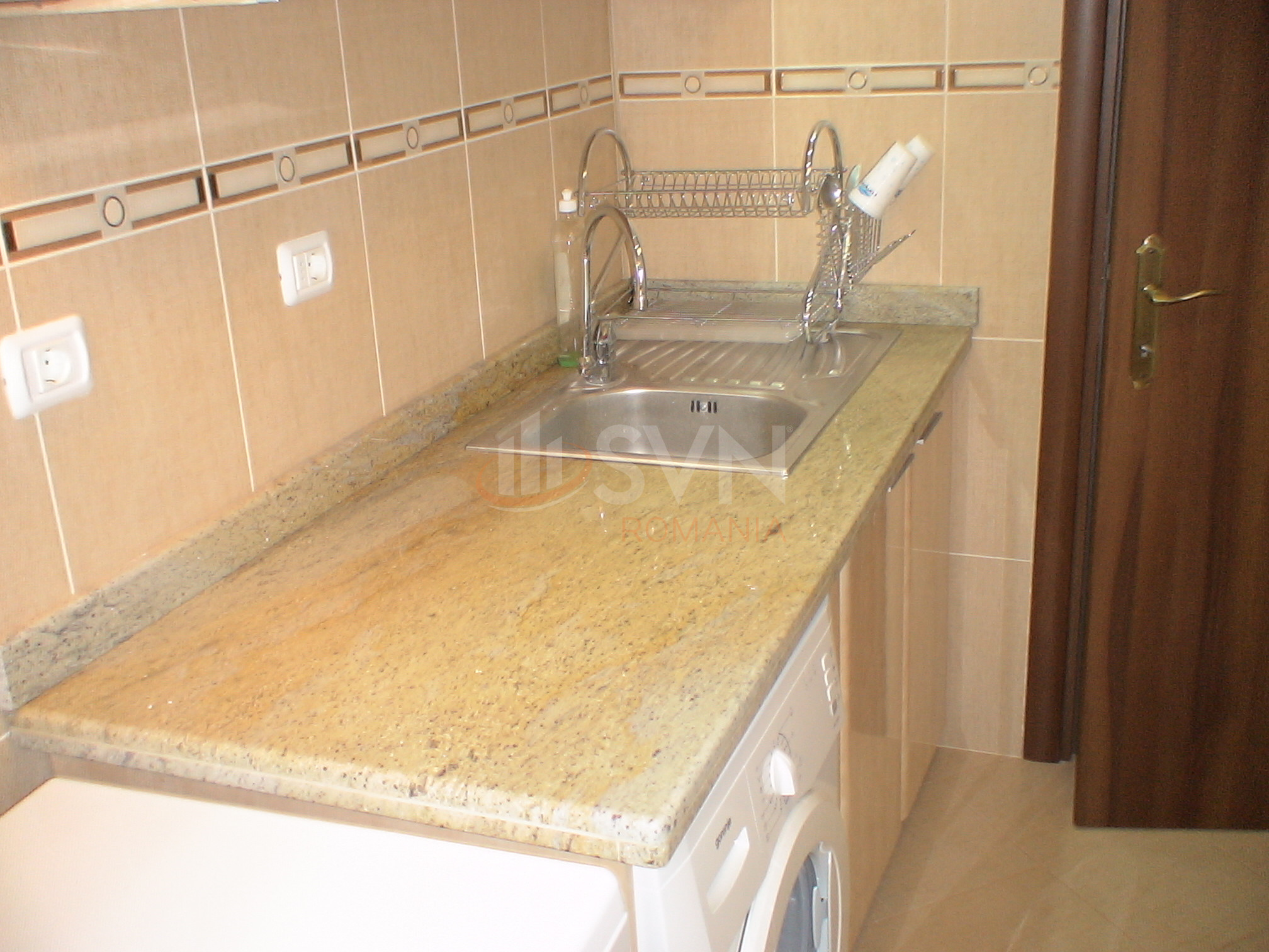 Apartament, 4 camere Bucuresti/Vacaresti