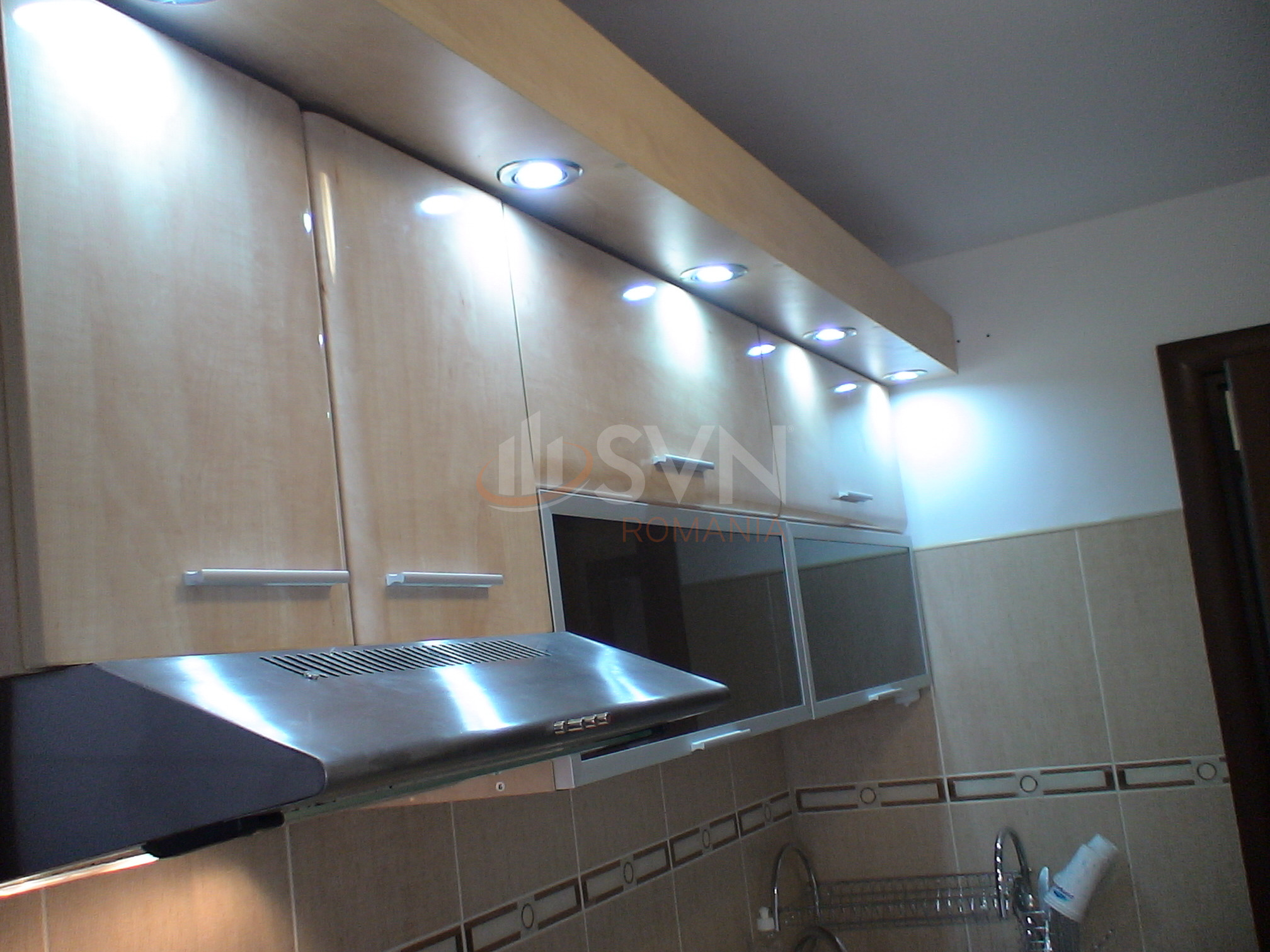 Apartament, 4 camere Bucuresti/Vacaresti